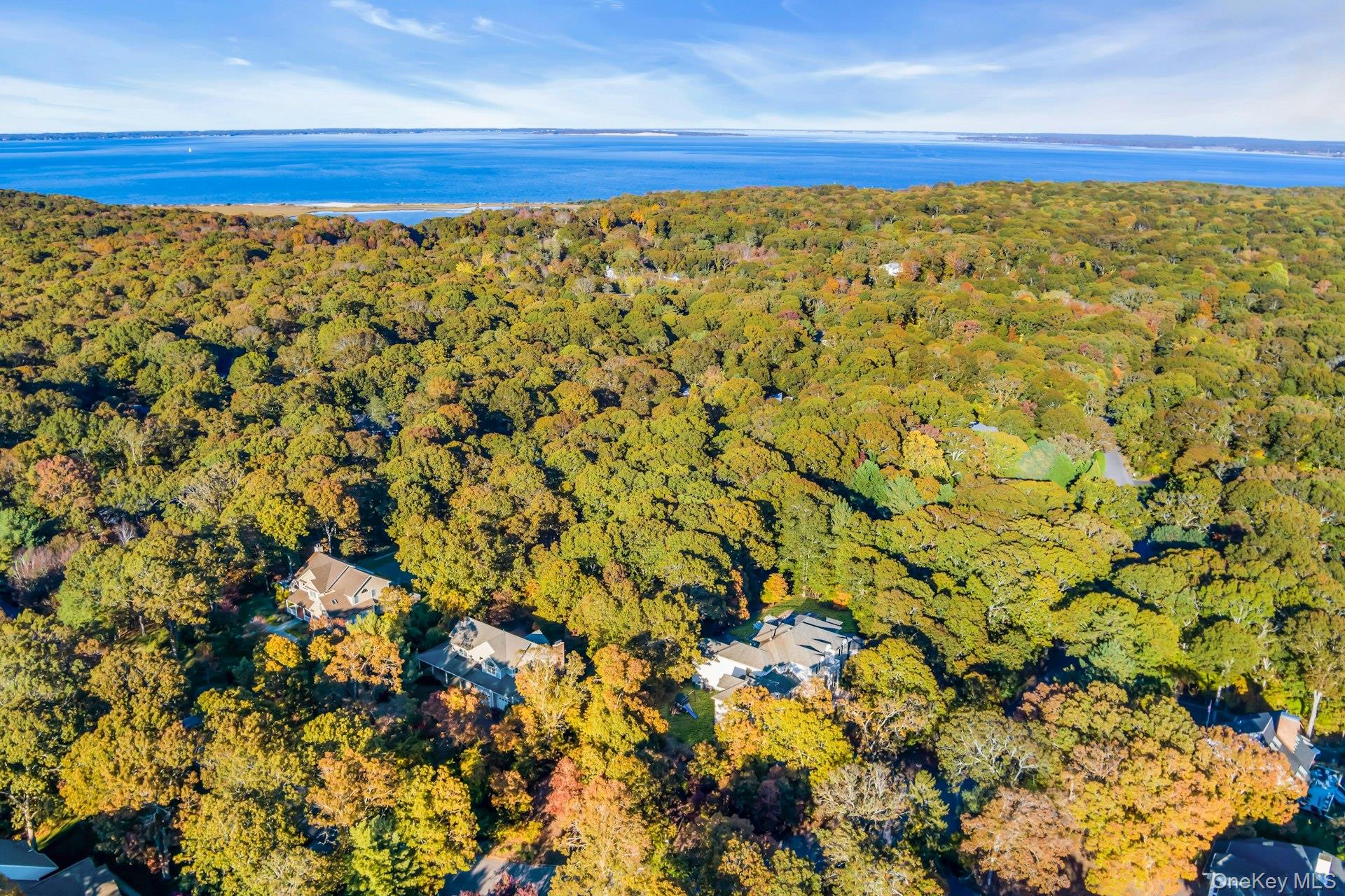 10 Bay Woods Drive, Hampton Bays, NY 11946