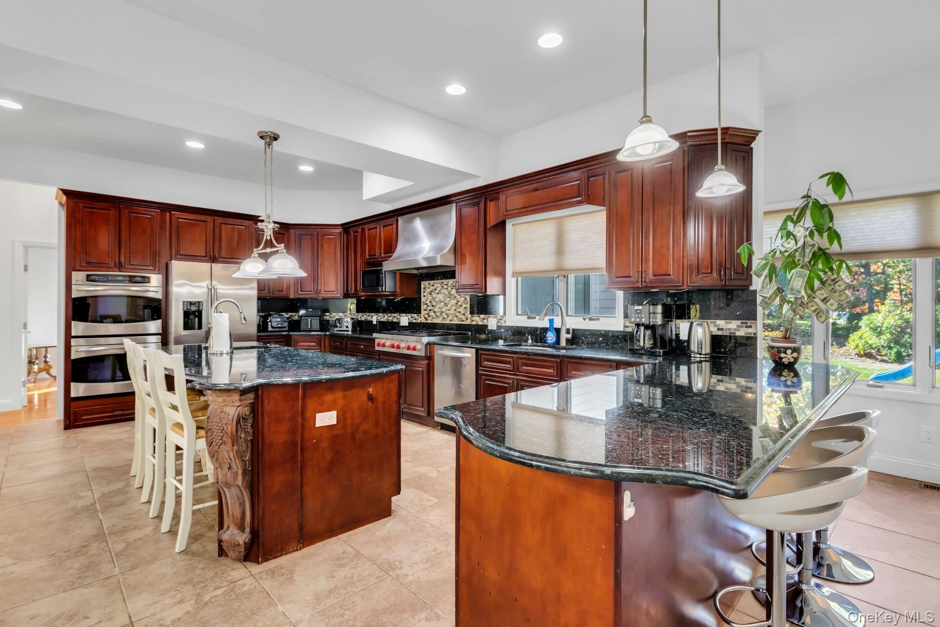 10 Bay Woods Drive, Hampton Bays, NY 11946