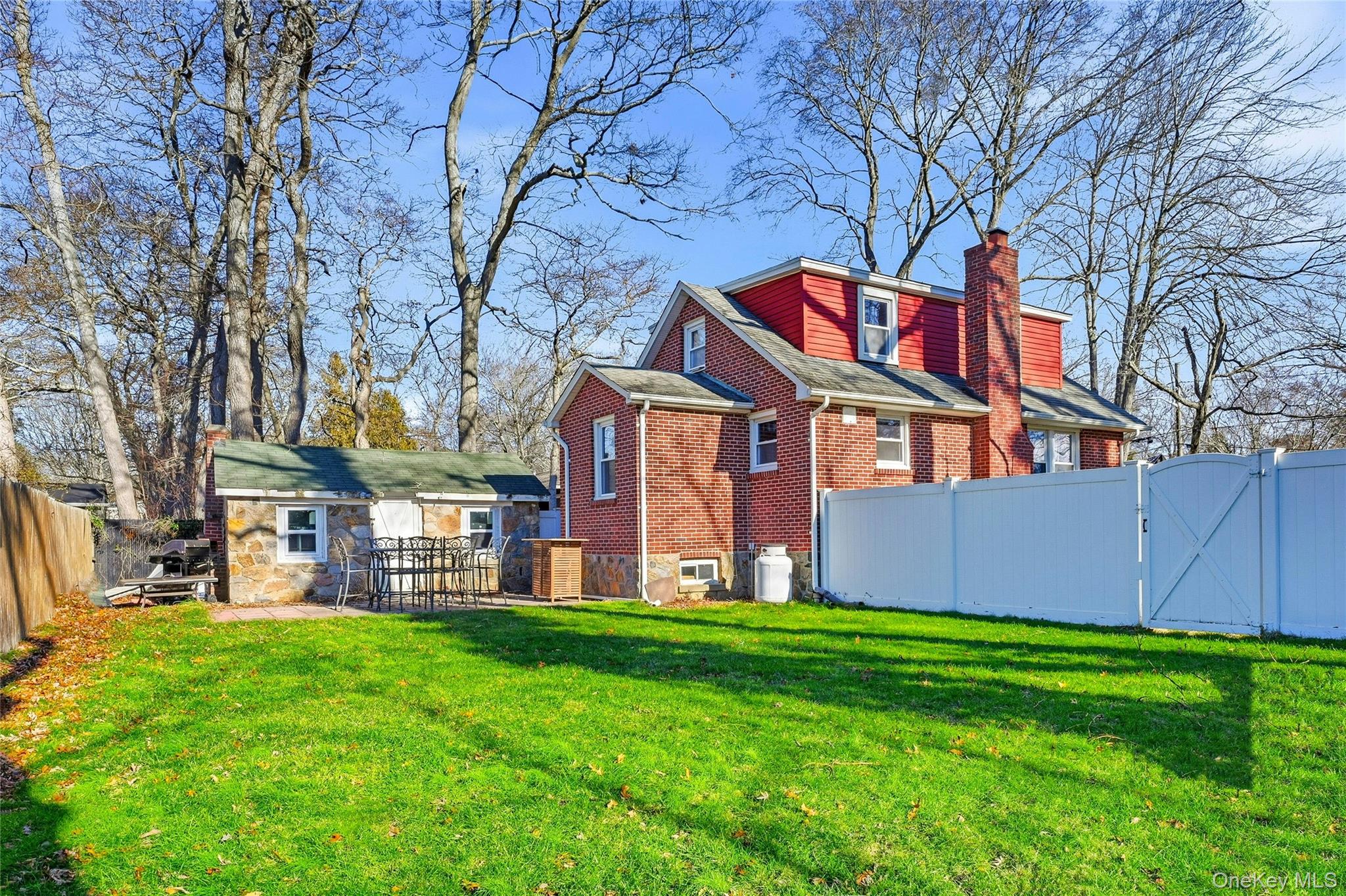 36 Columbine Road, Rocky Point, NY 11778