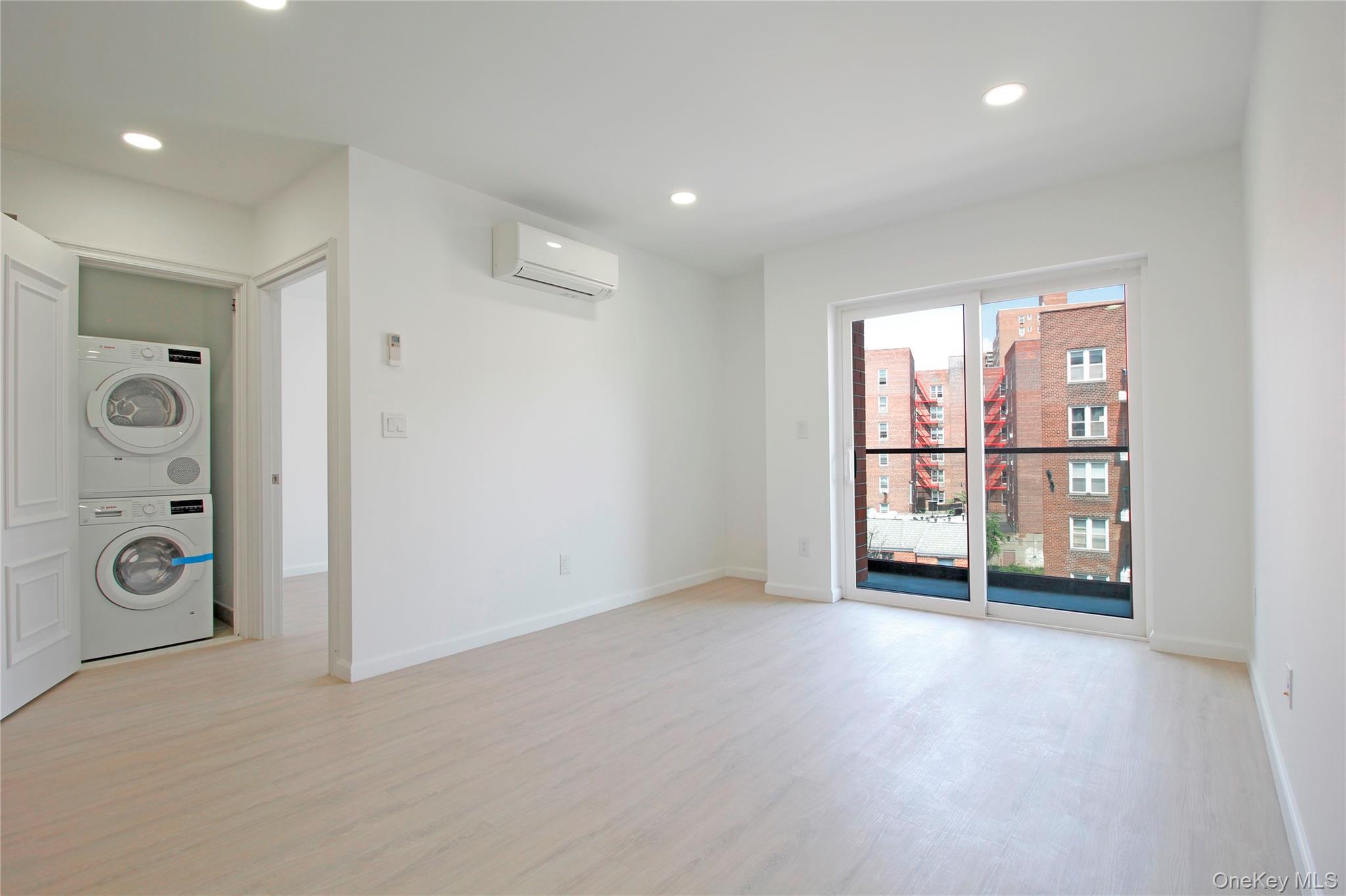 13450 Blossom Avenue # 3D, Flushing, NY 11355