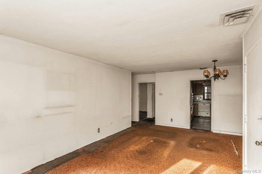 545 W Olive Street, Long Beach, NY 11561