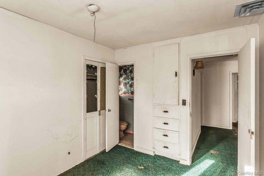 545 W Olive Street, Long Beach, NY 11561