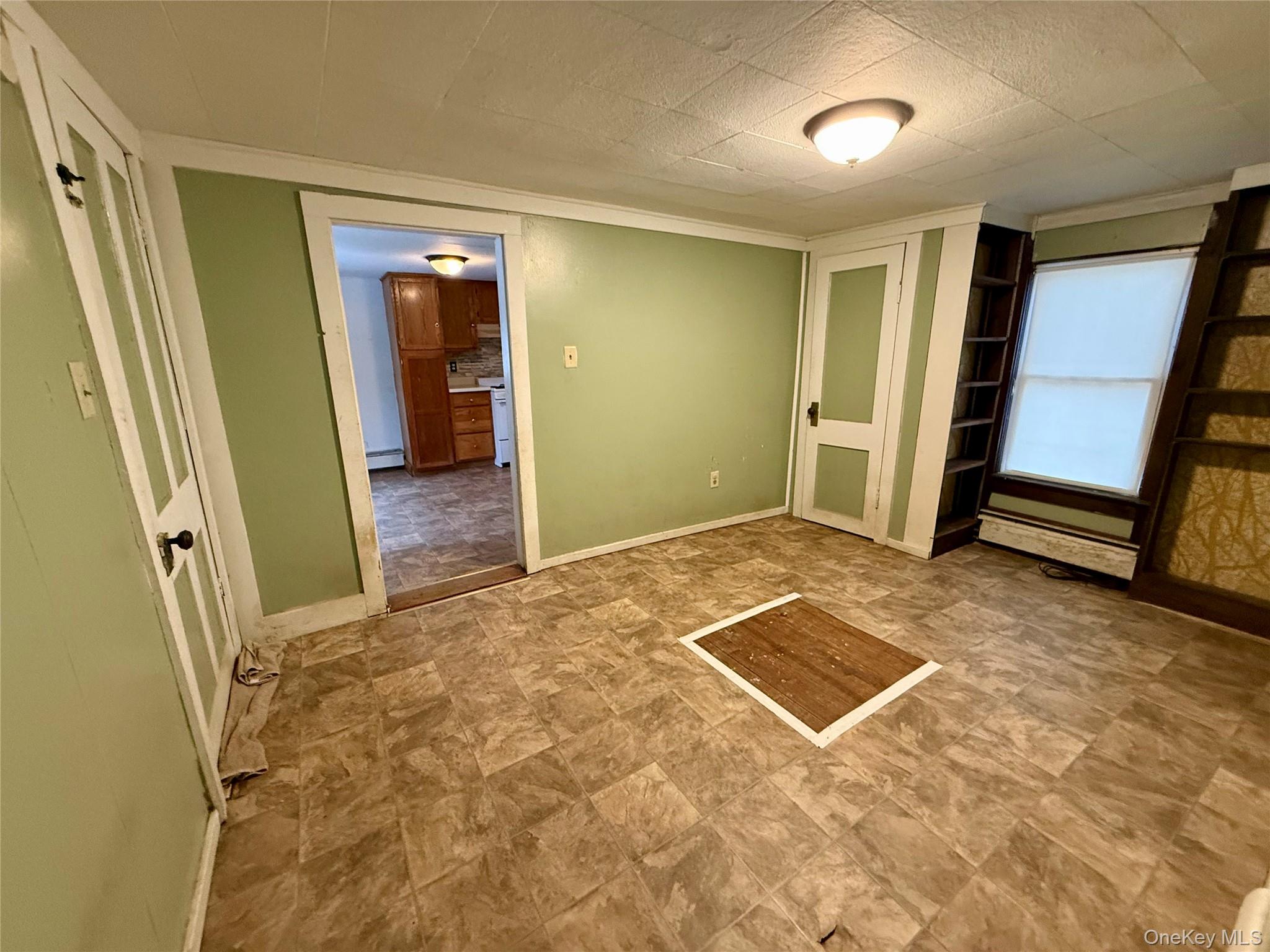 696 Burlingham Road, Burlingham, NY 12721