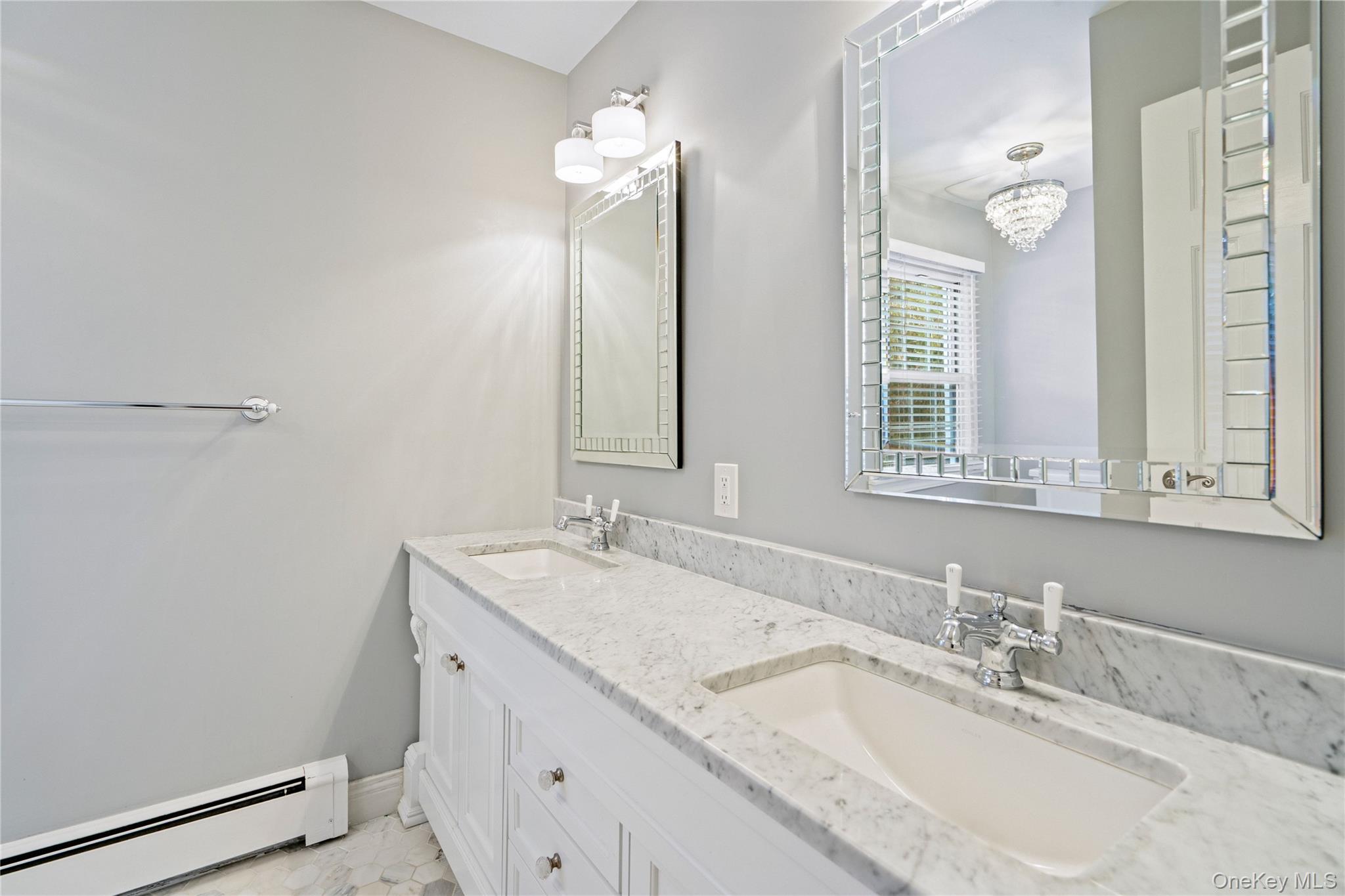 172 Burtis Lane, Syosset, NY 11791