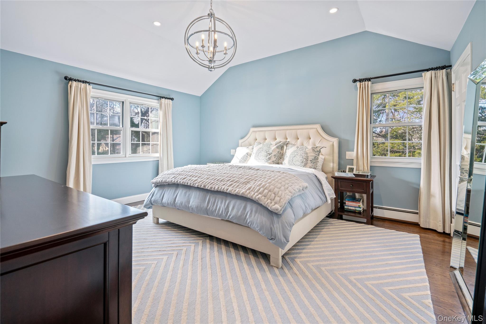 172 Burtis Lane, Syosset, NY 11791