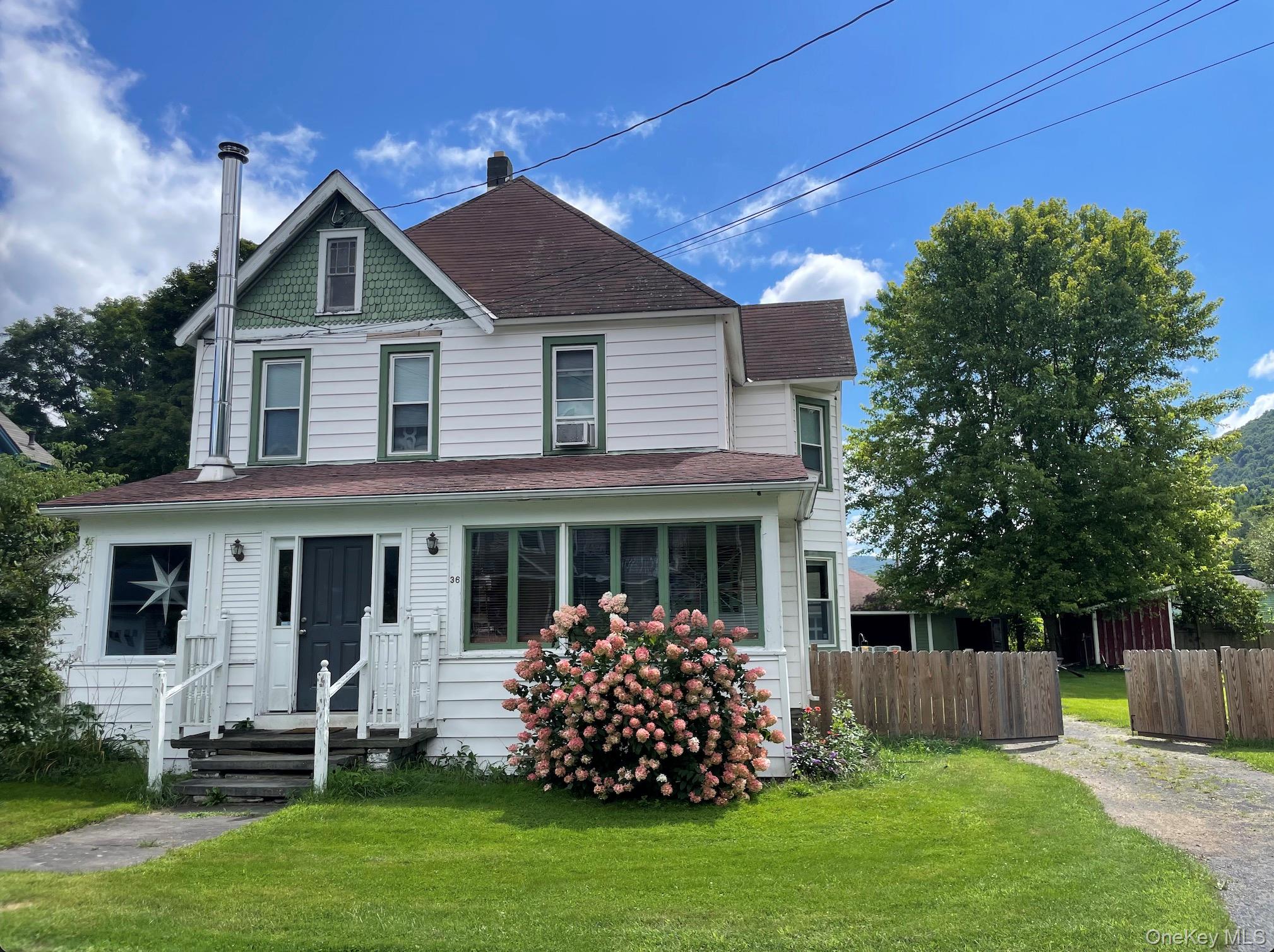 36 Middle Street, East Branch, NY 13756