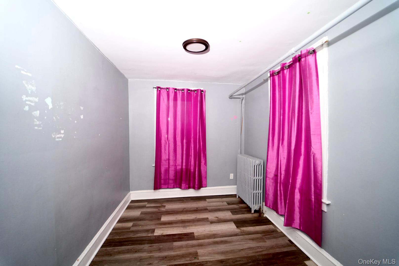 161 Rockaway Ave # A, Valley Stream, NY 11580