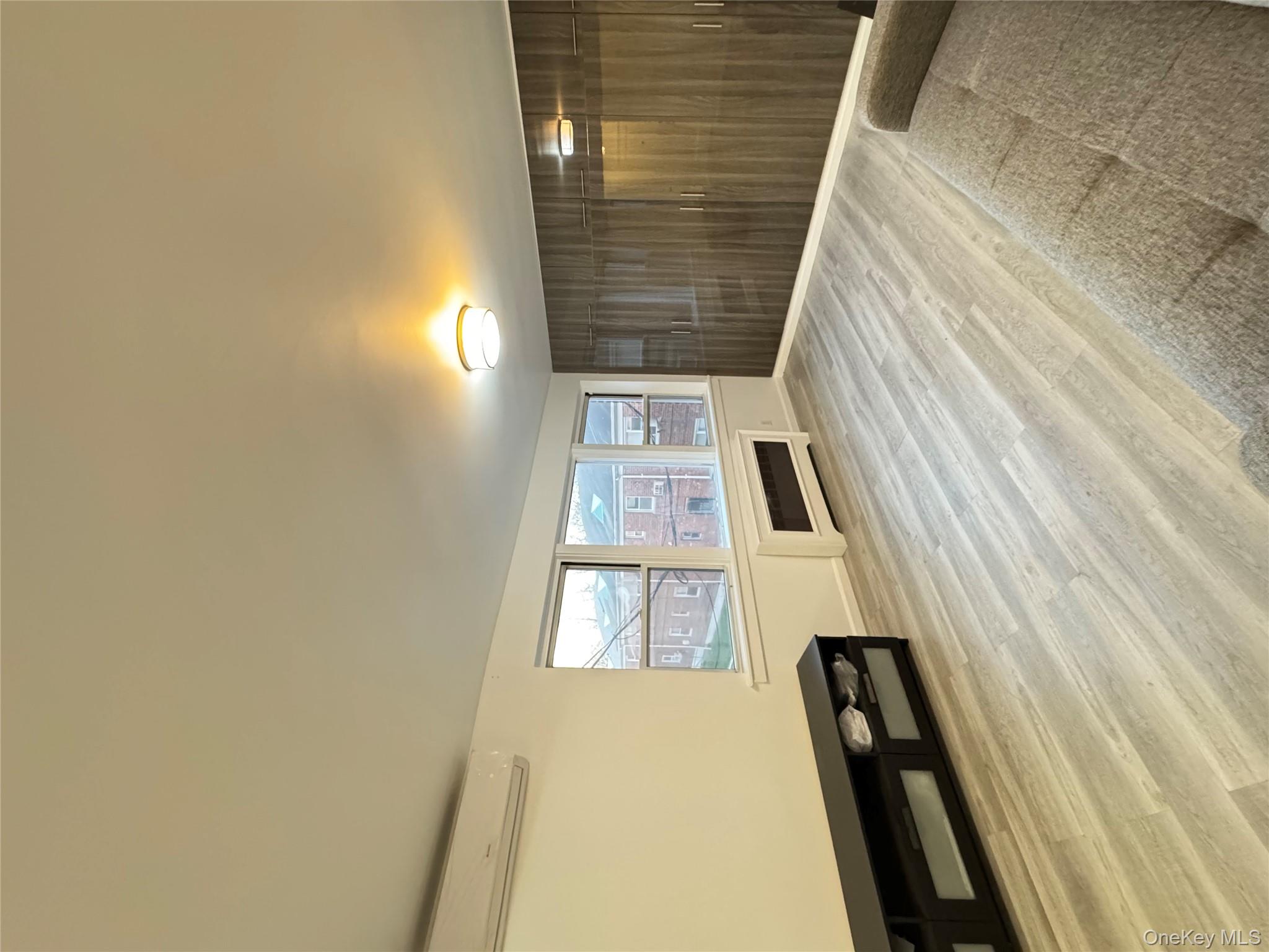 68-09 138th Street # 2B, Flushing, NY 11367