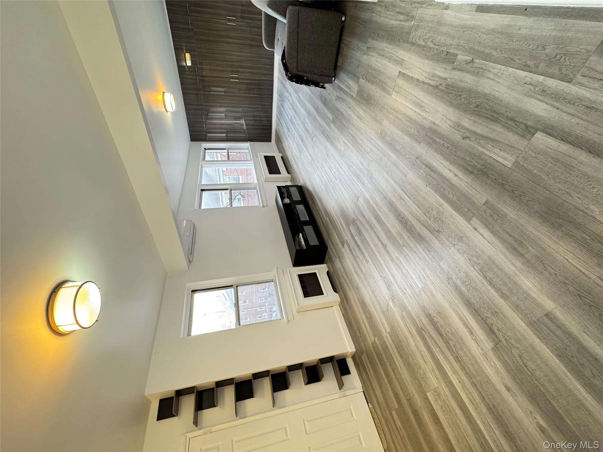 68-09 138th Street # 2B, Flushing, NY 11367