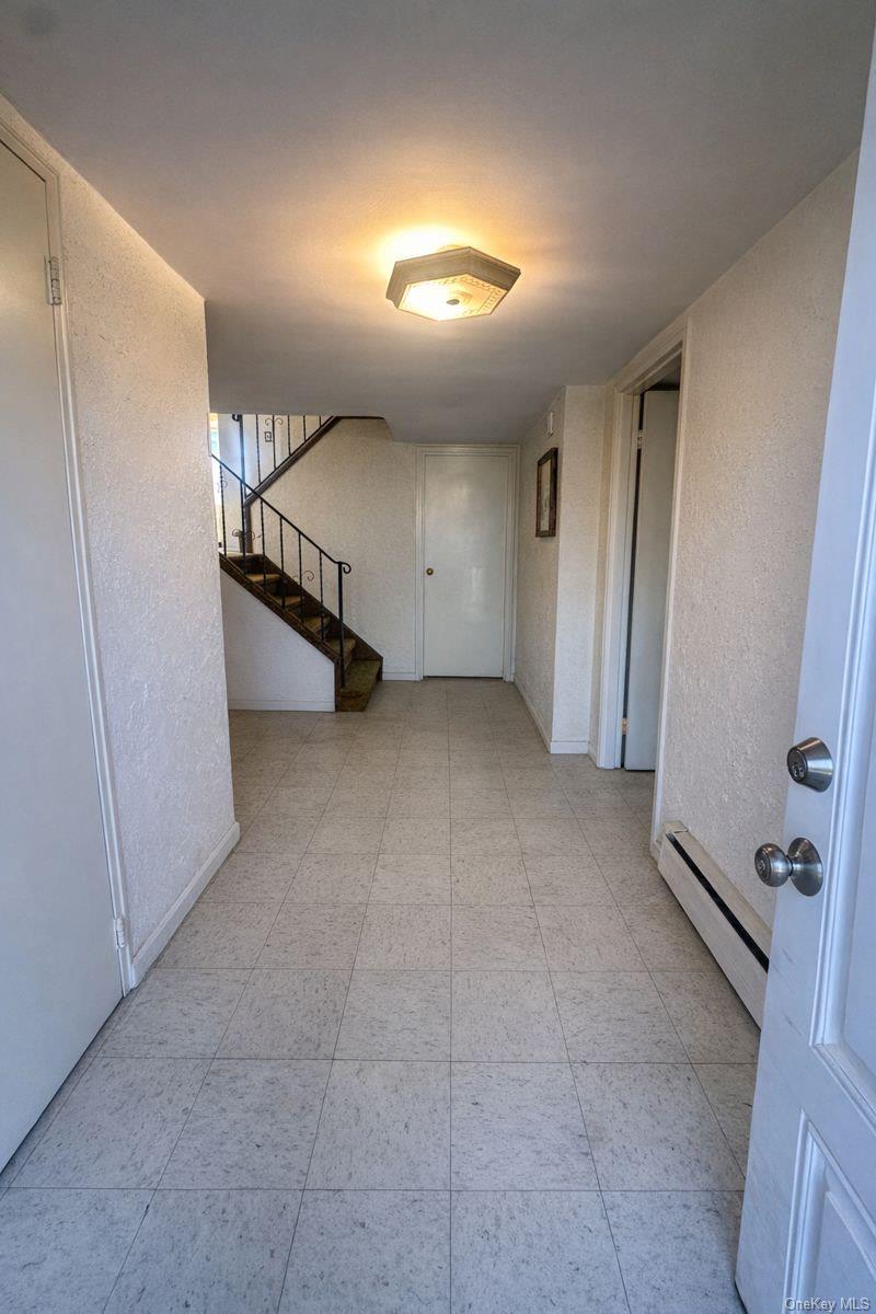 106 Burton Lane, Commack, NY 11725