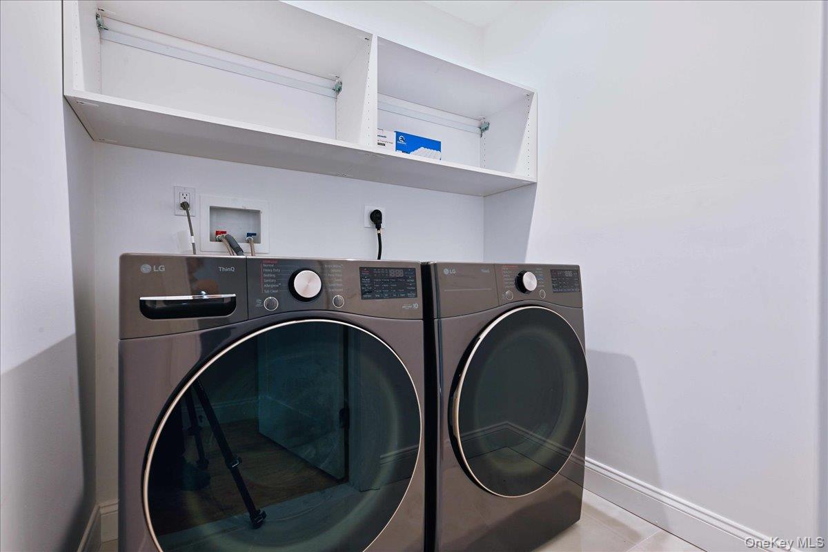 3 Bentley Road, Plainview, NY 11803