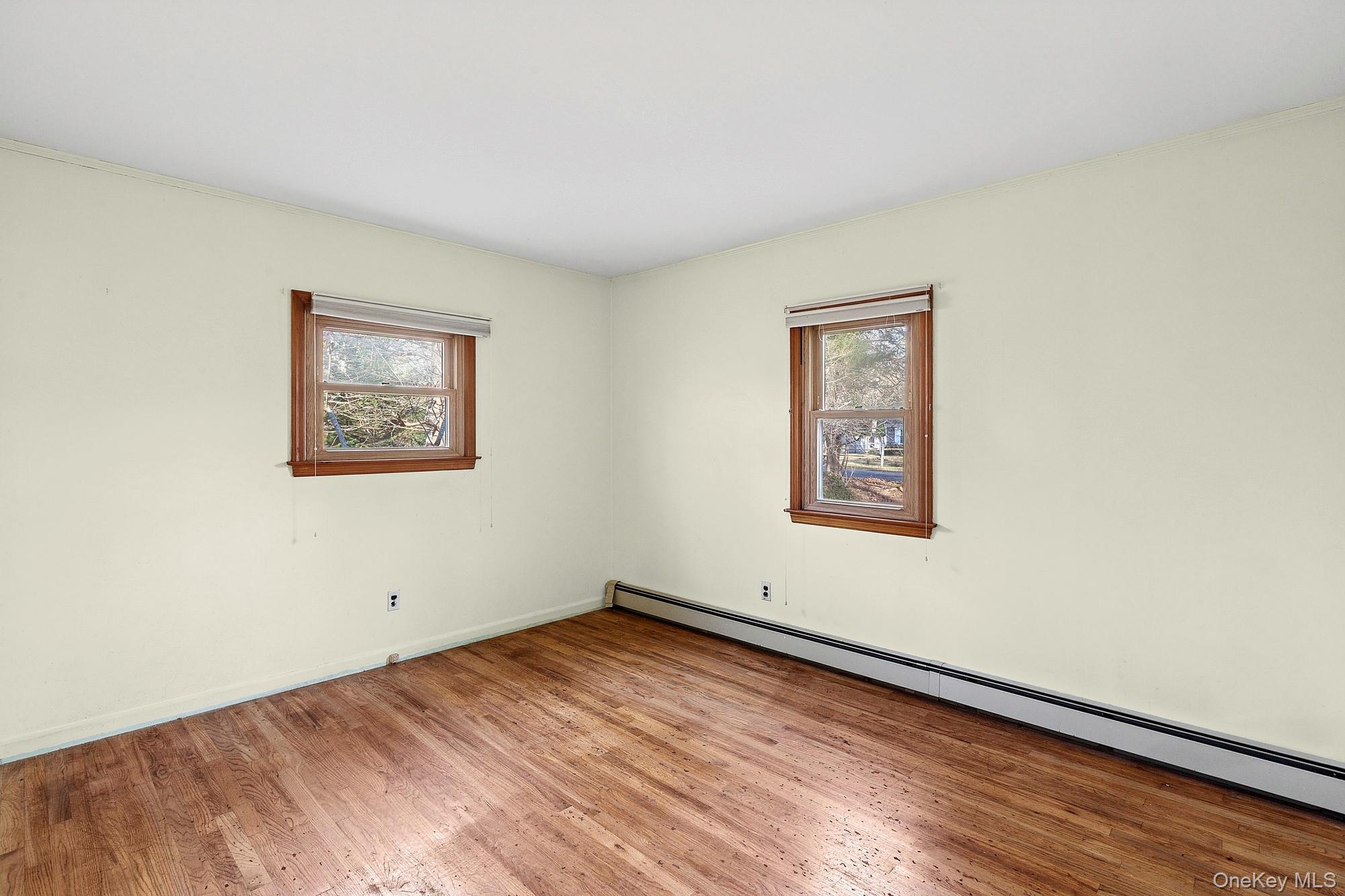 37 Cedar Drive, Springs, NY 11937