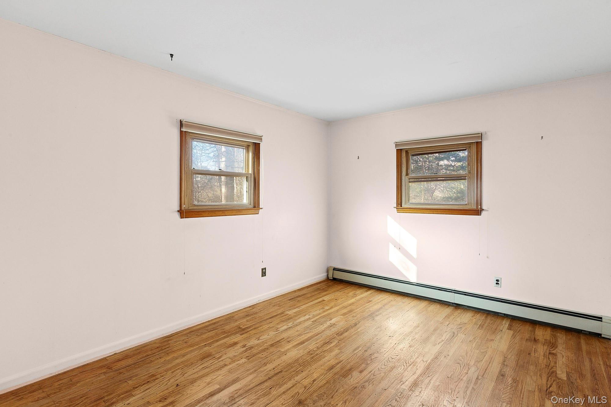 37 Cedar Drive, Springs, NY 11937