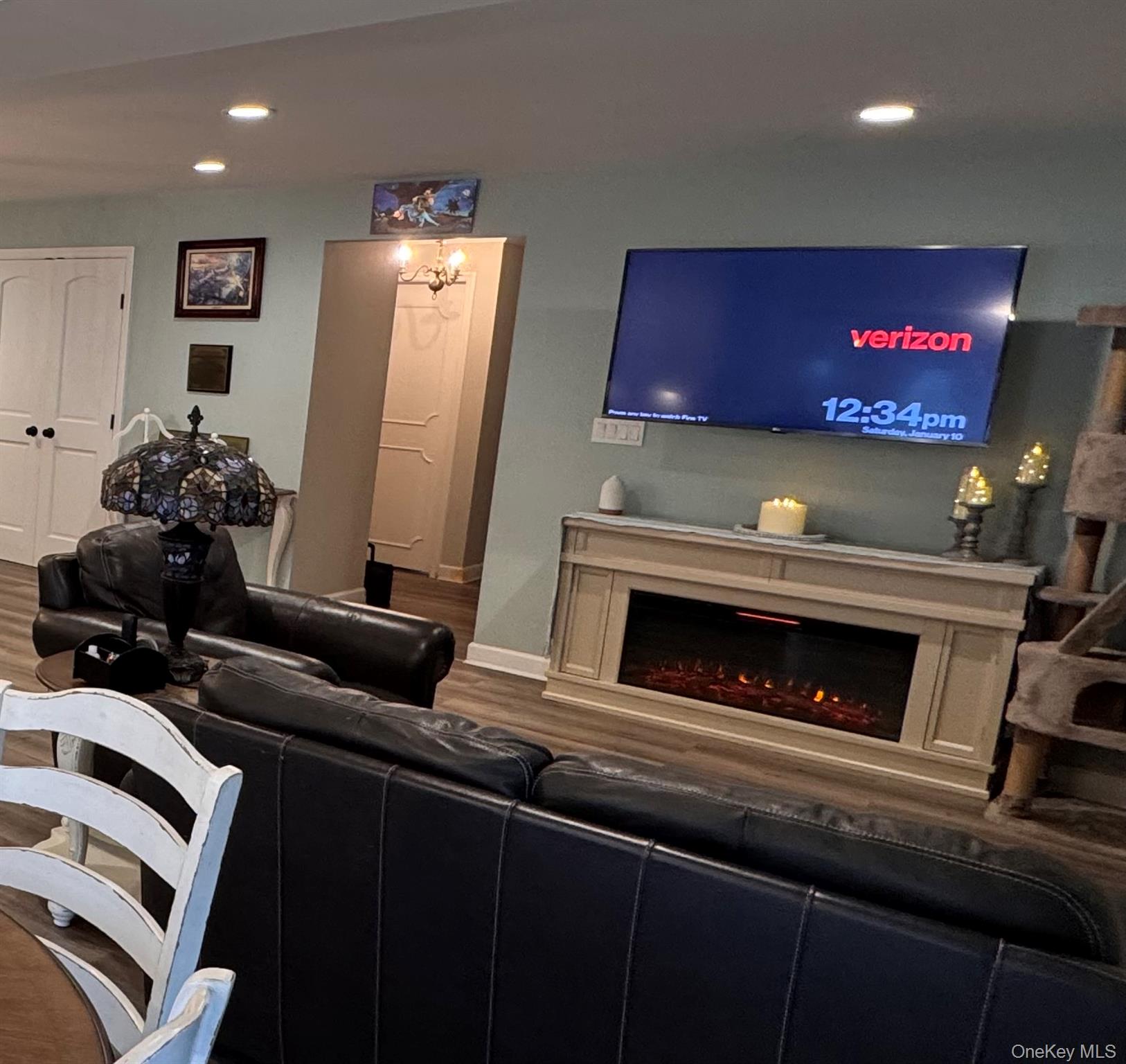 71 Home Street, Malverne, NY 11565