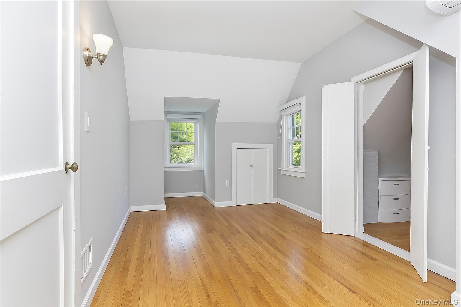 11 Brundage Street, Armonk, NY 10504