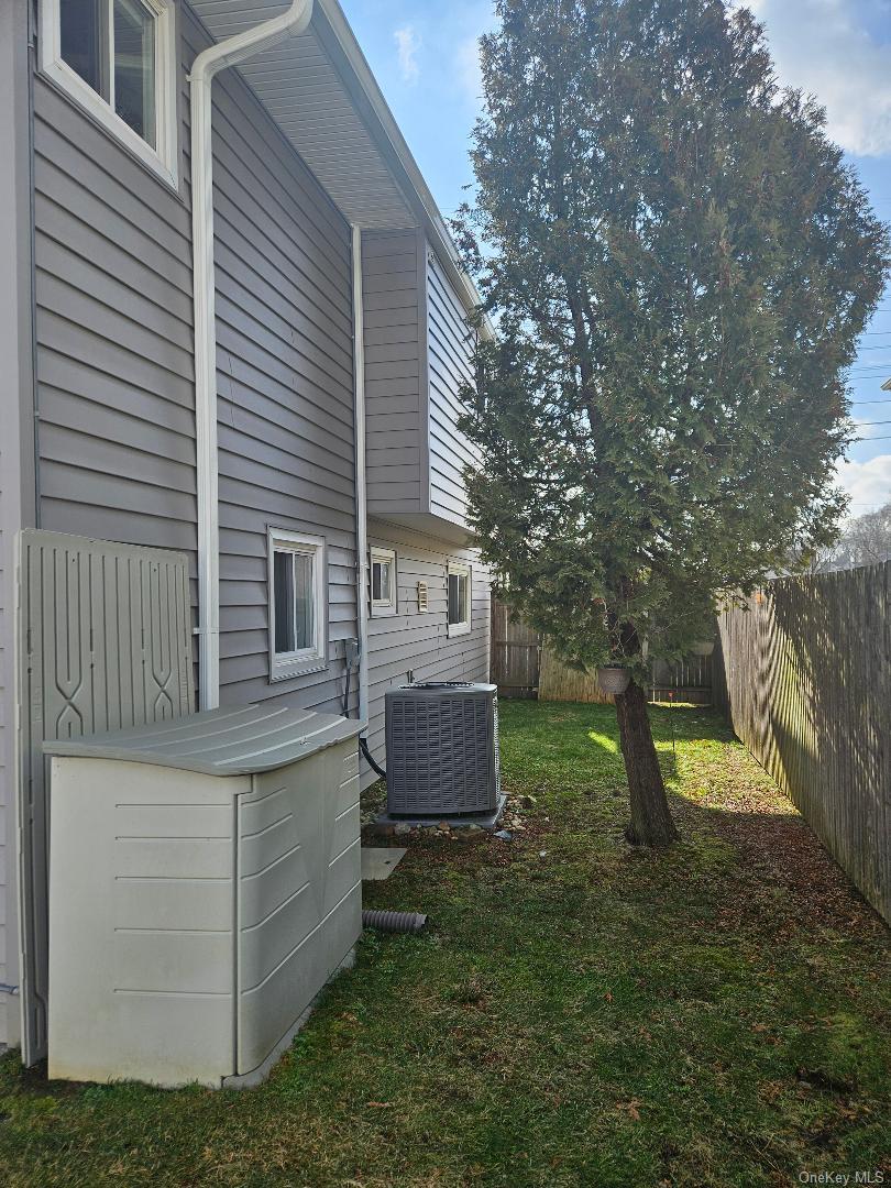 149 Truxton Road, Dix Hills, NY 11746