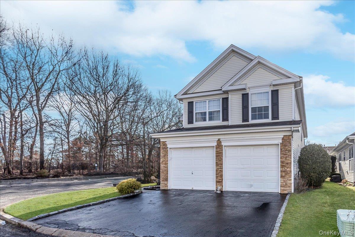 12 Jennifer Lane # Unit 12, Middle Island, NY 11953