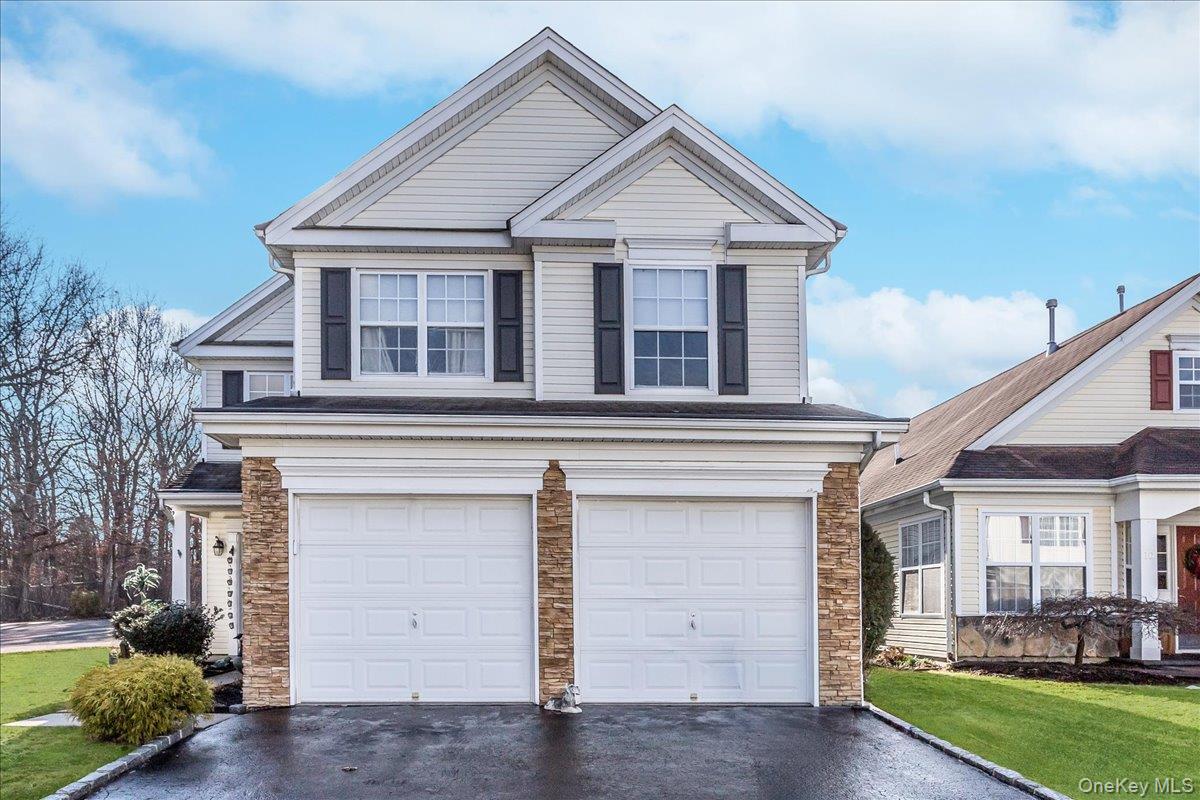 12 Jennifer Lane # Unit 12, Middle Island, NY 11953