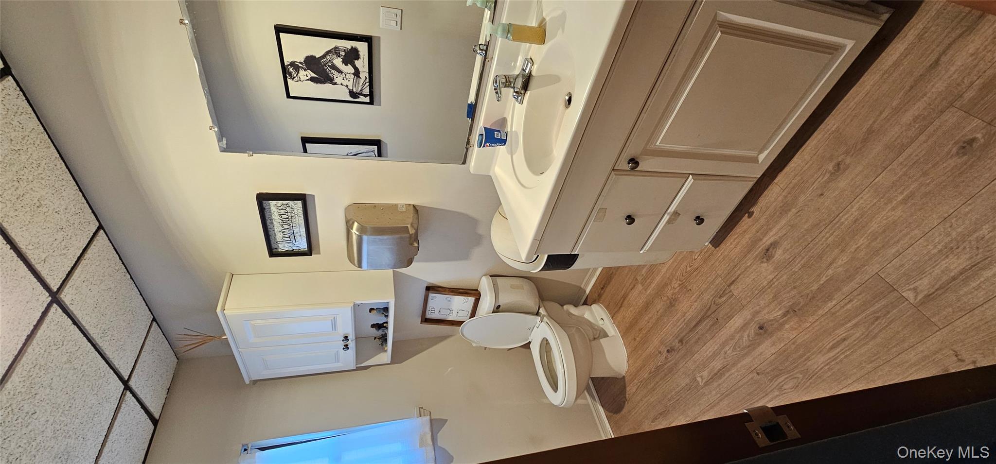 125 Front Street, Massapequa Park, NY 11762