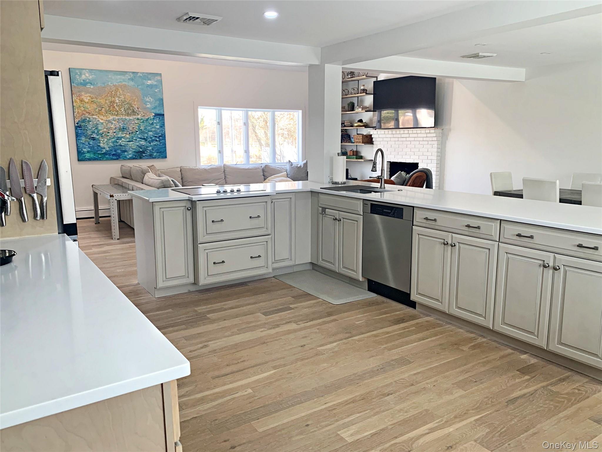 56861 Private Rd B (Main), Southold, NY 11971