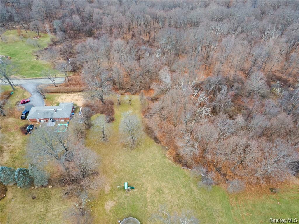 High Meadows Road, Walden, NY 12586