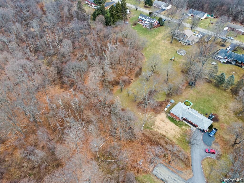 High Meadows Road, Walden, NY 12586