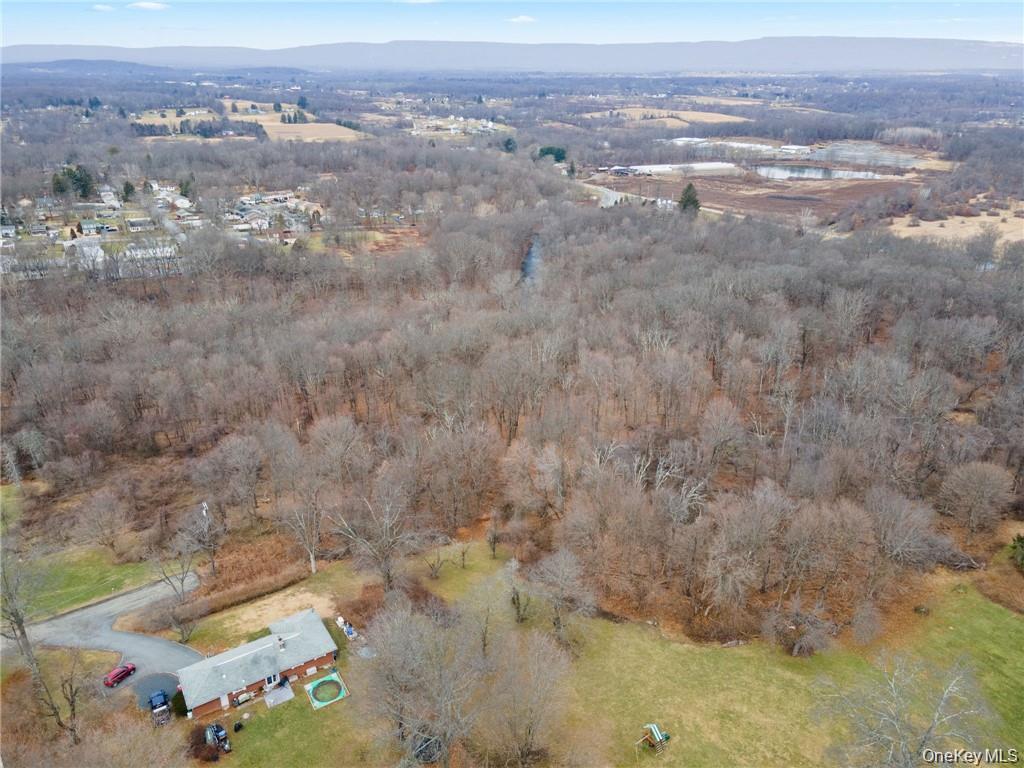 High Meadows Road, Walden, NY 12586