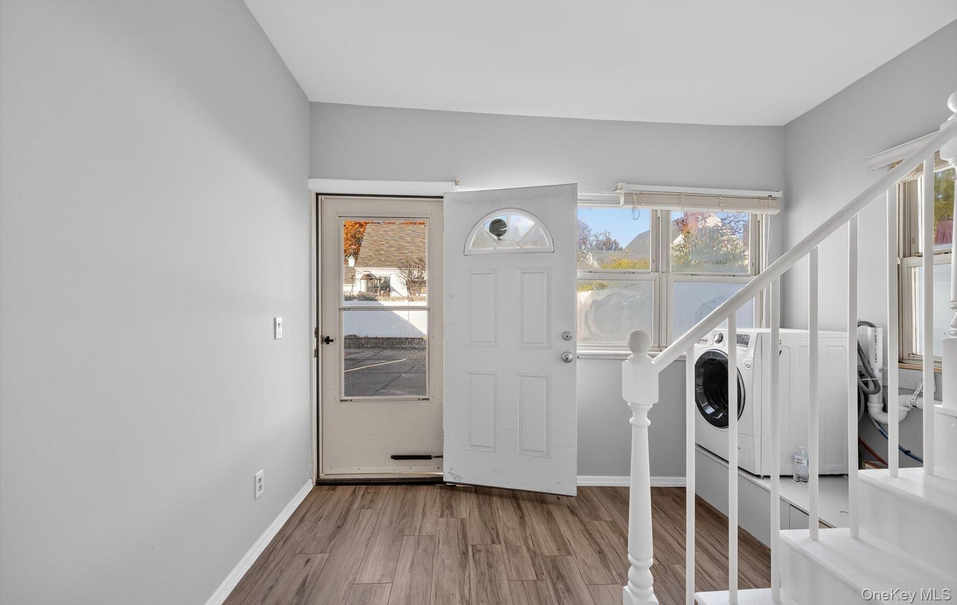 132 S Terrace Place, Valley Stream, NY 11580