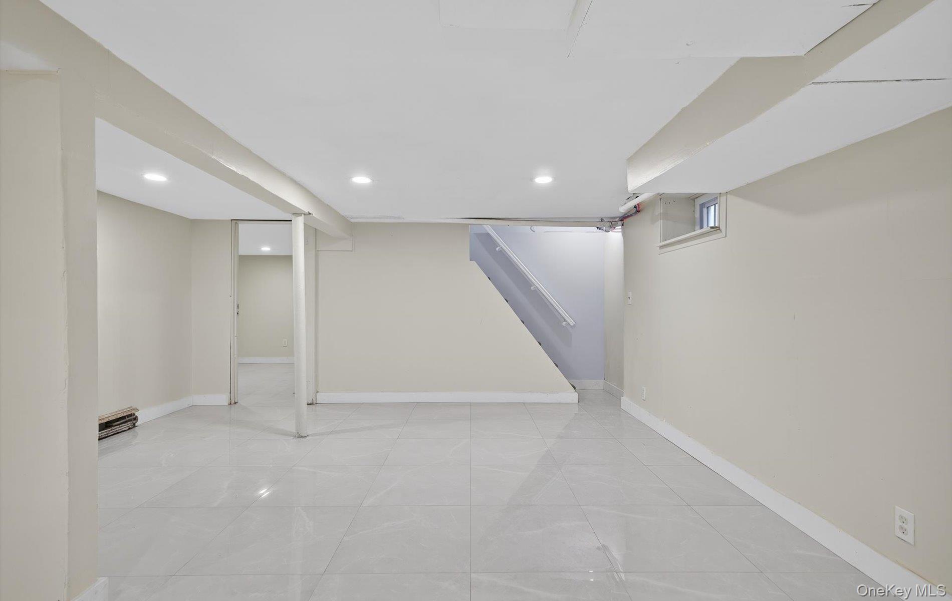 132 S Terrace Place, Valley Stream, NY 11580