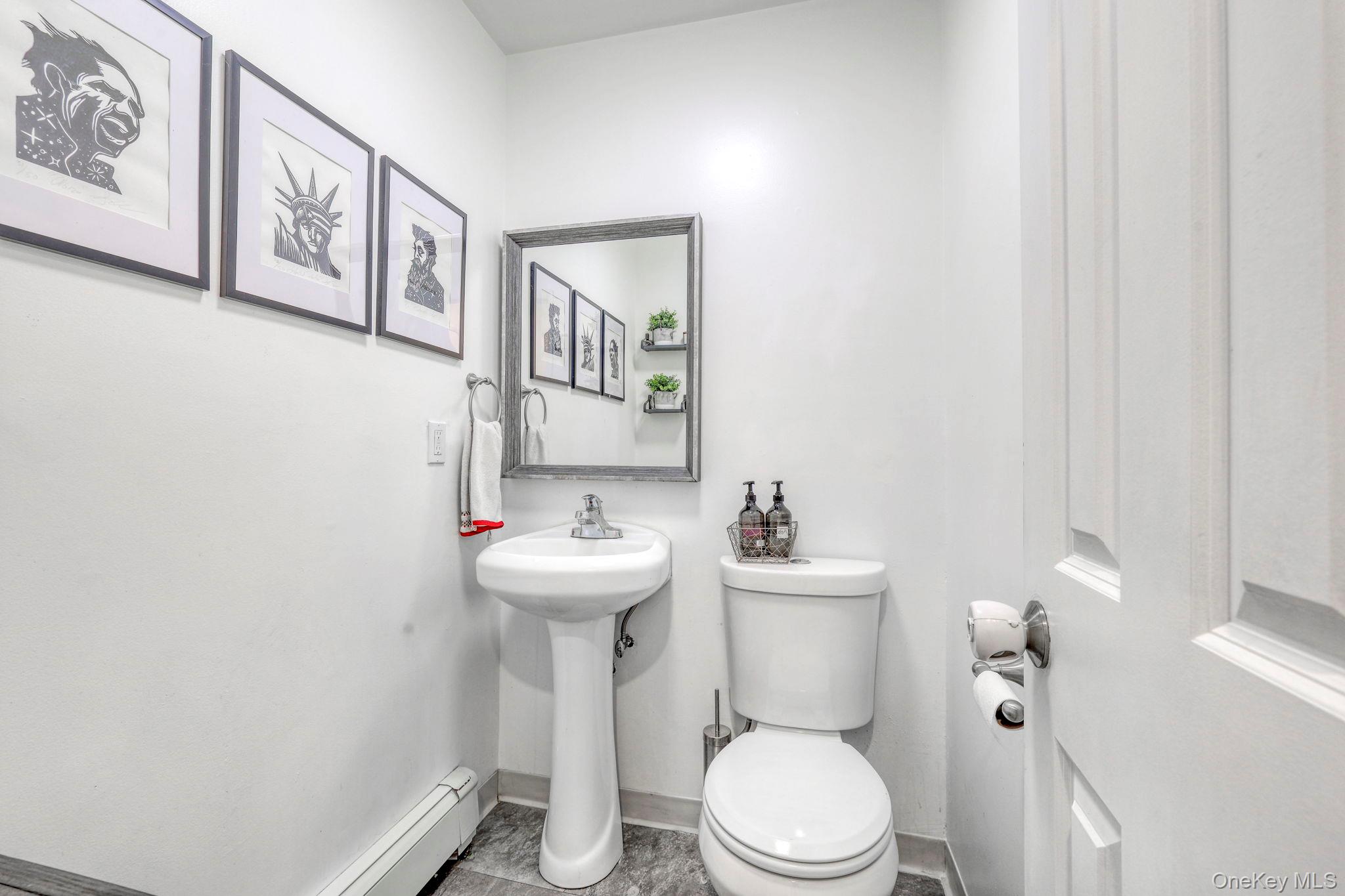 22 Red Barn Lane, Middletown, NY 10940