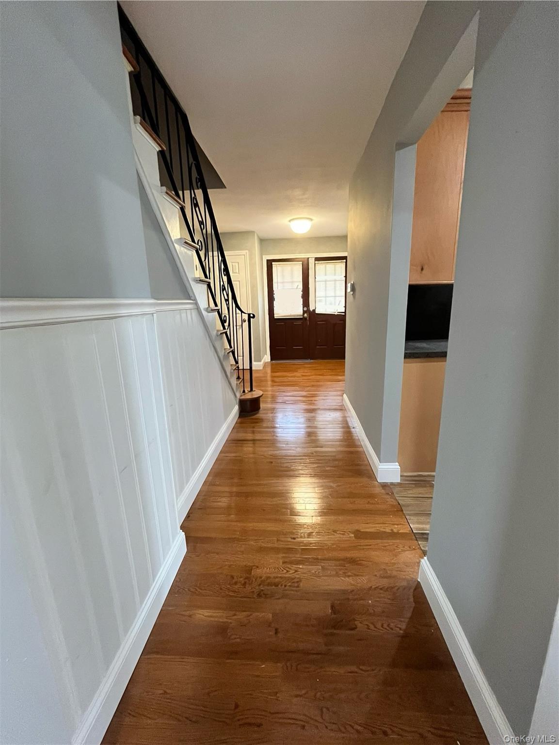 100 Lexington Avenue, Holbrook, NY 11741