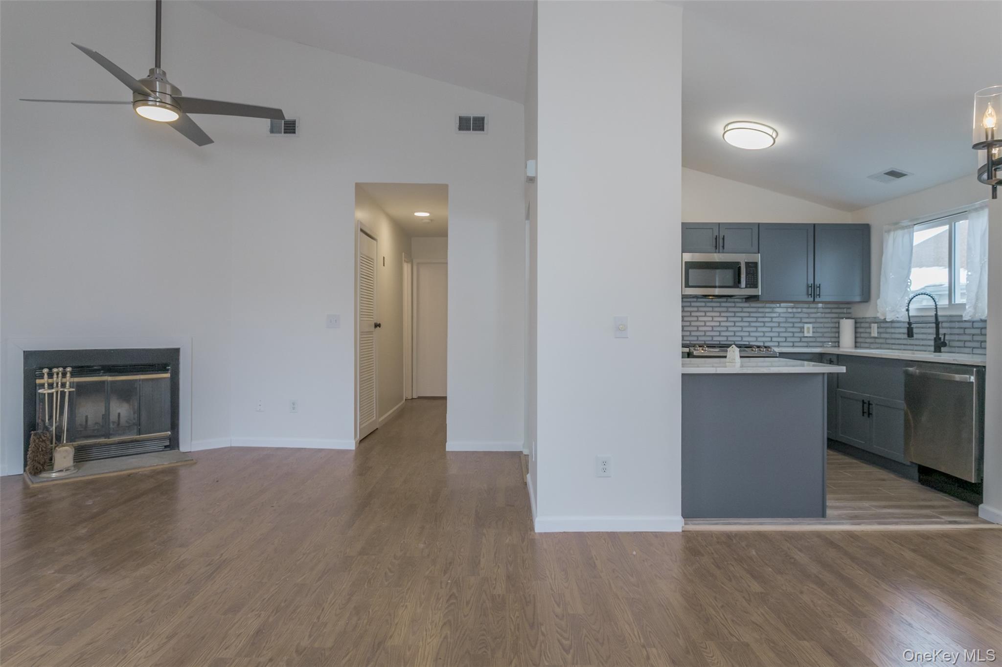 2113 Whispering Hills, Chester, NY 10918