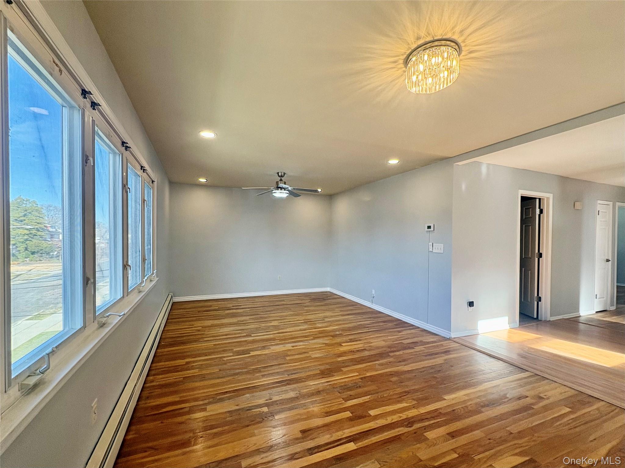 Valley Stream, NY 11581