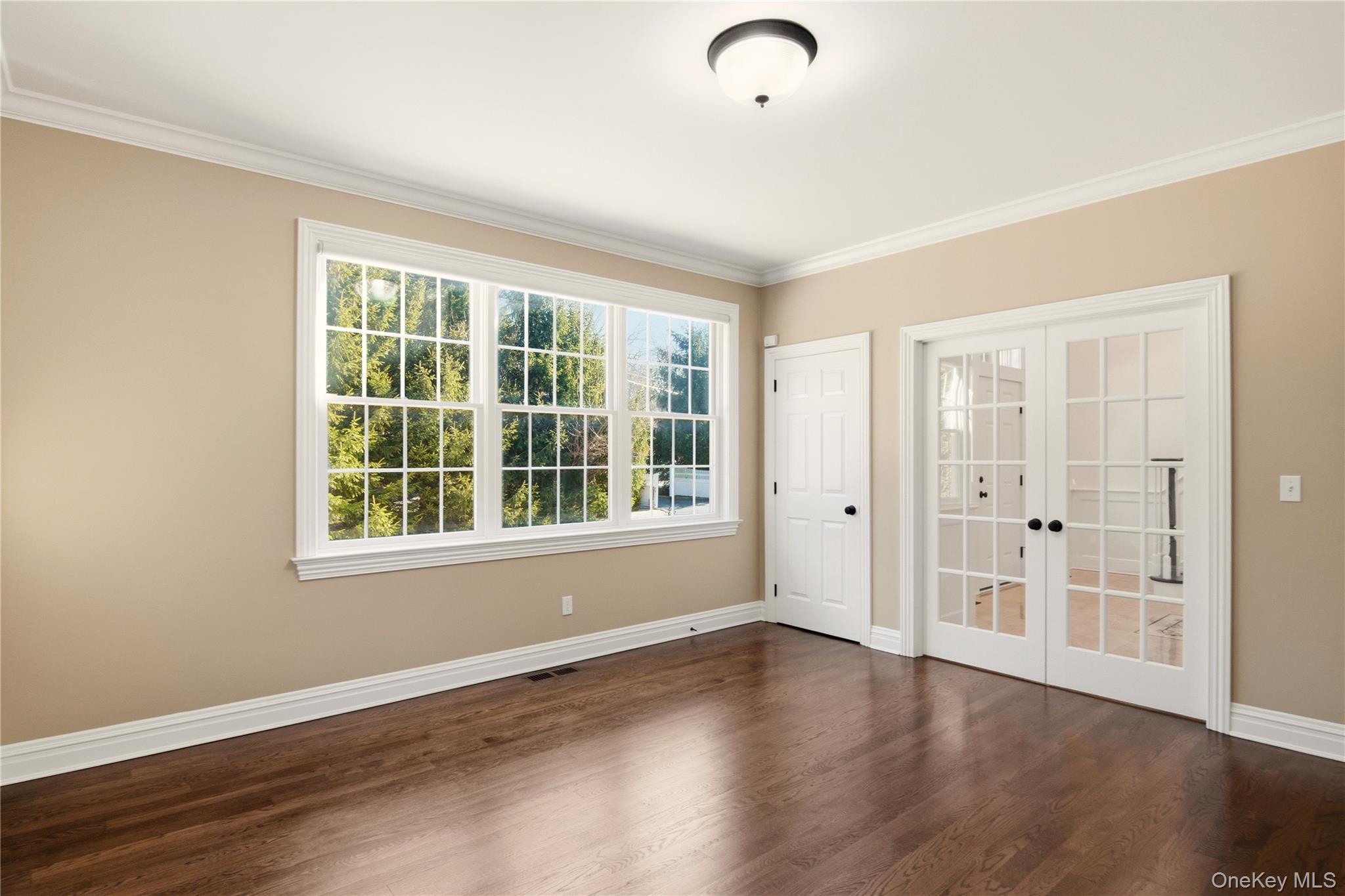 69 Old Depot Road, Quogue, NY 11959