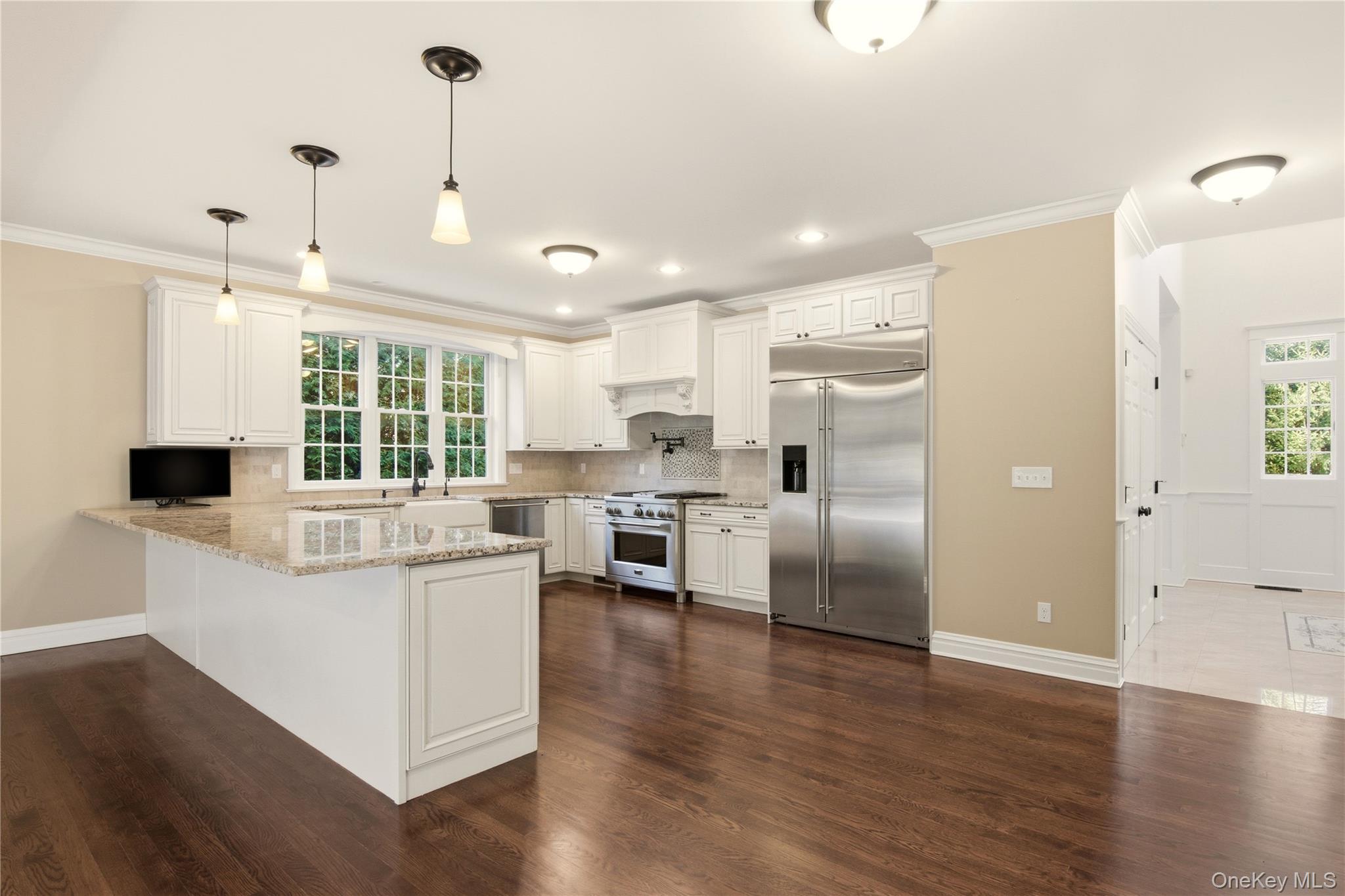 69 Old Depot Road, Quogue, NY 11959