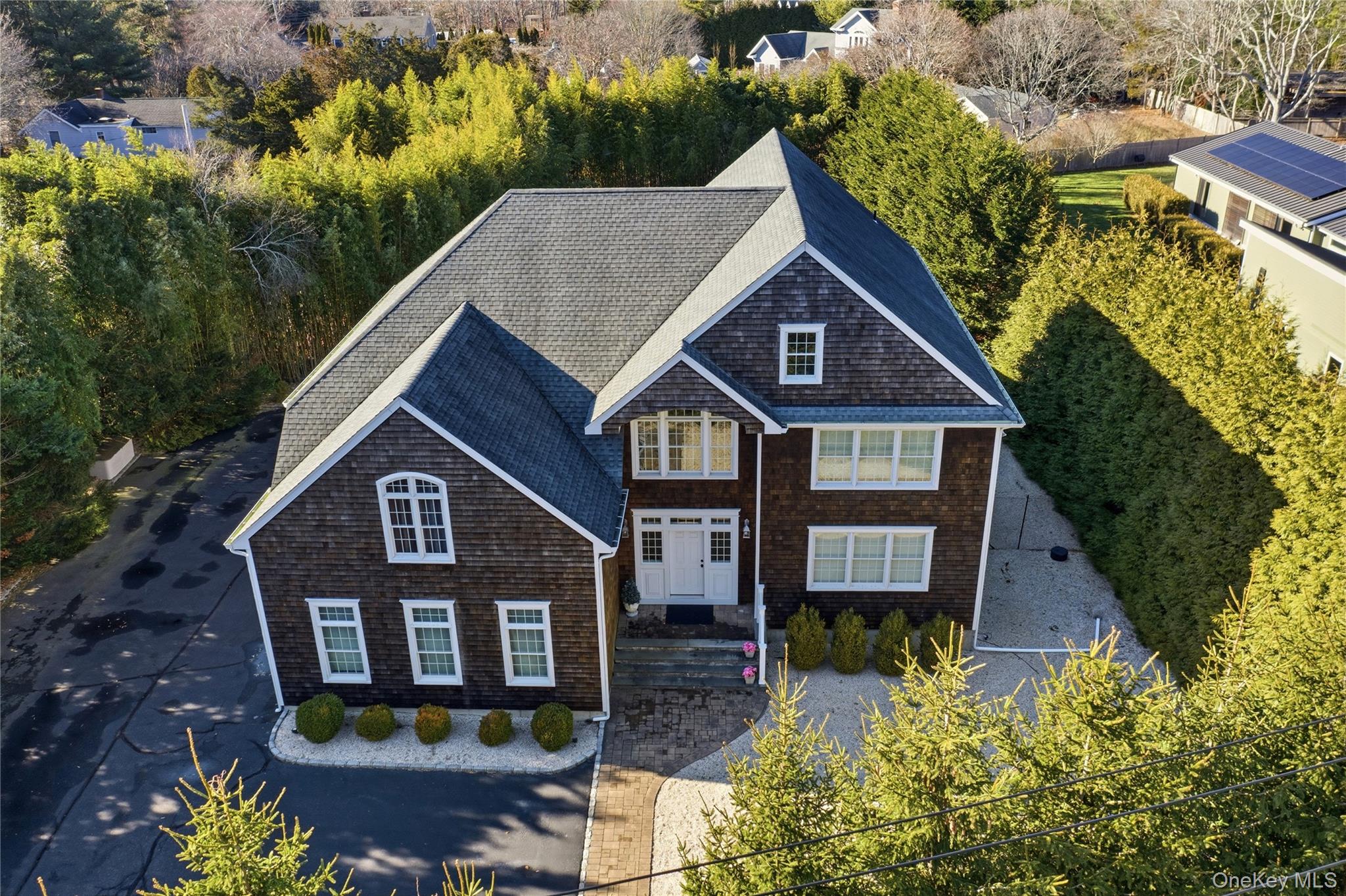 69 Old Depot Road, Quogue, NY 11959