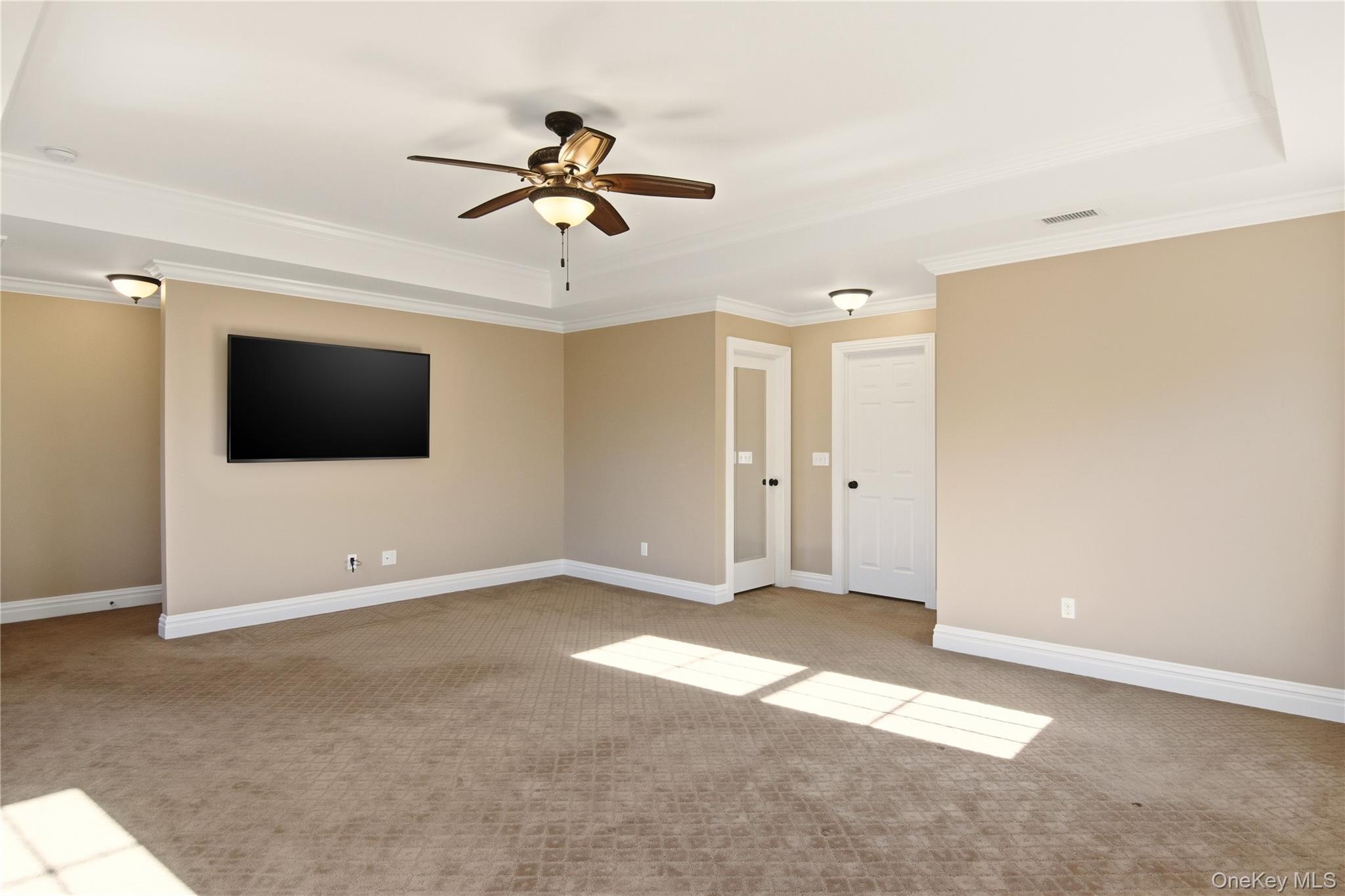 69 Old Depot Road, Quogue, NY 11959