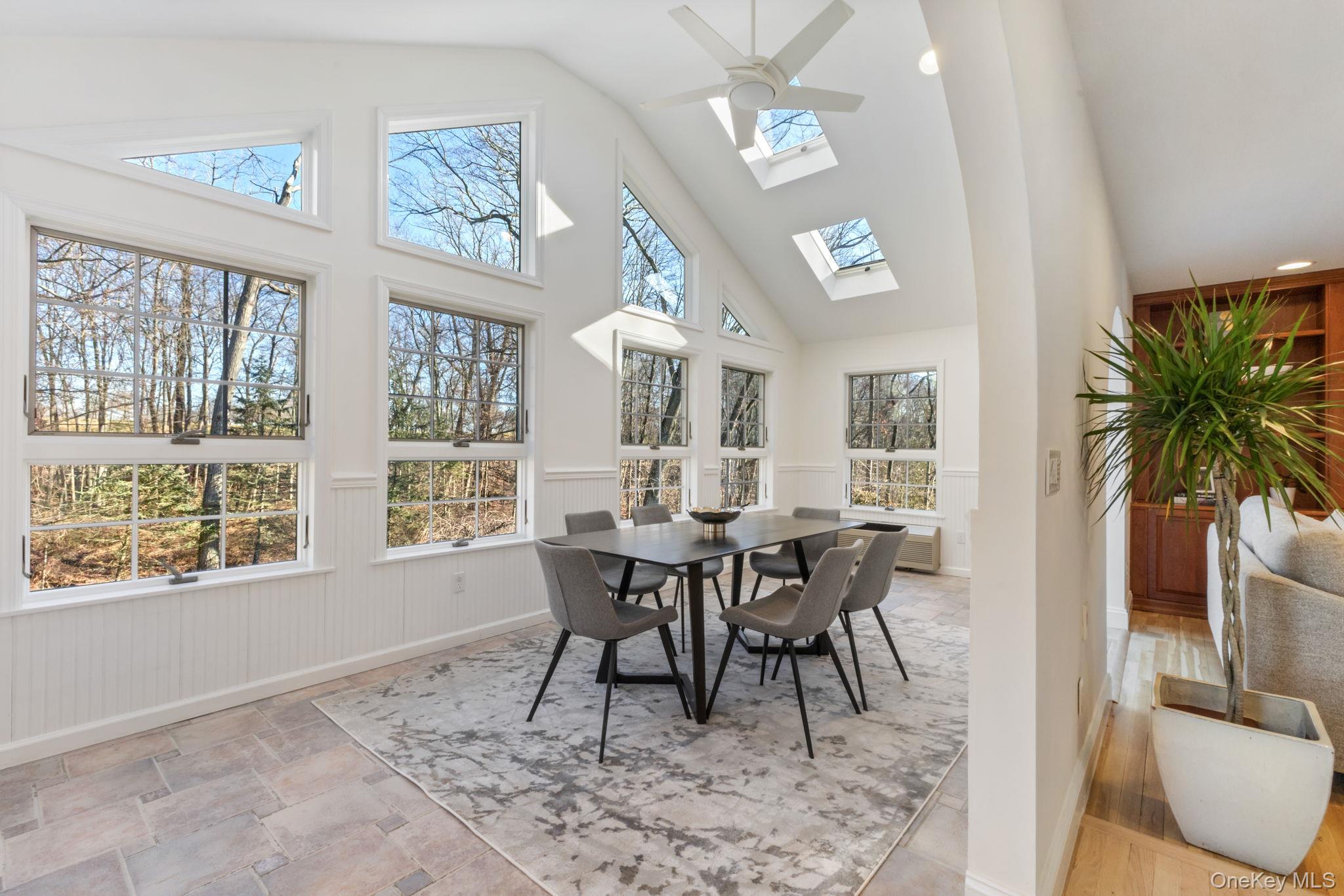 21 Kolbert Drive, Scarsdale, NY 10583