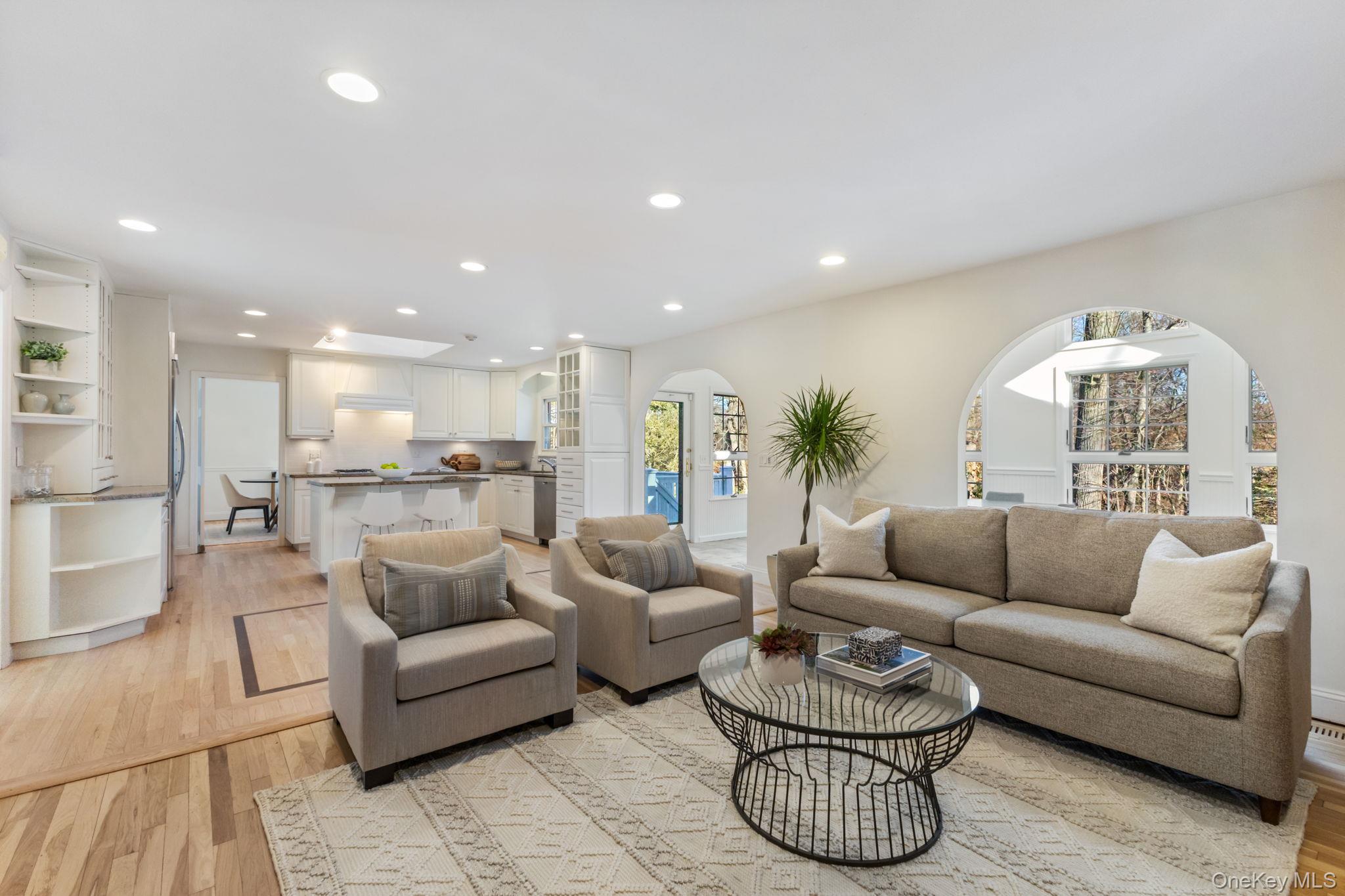 21 Kolbert Drive, Scarsdale, NY 10583