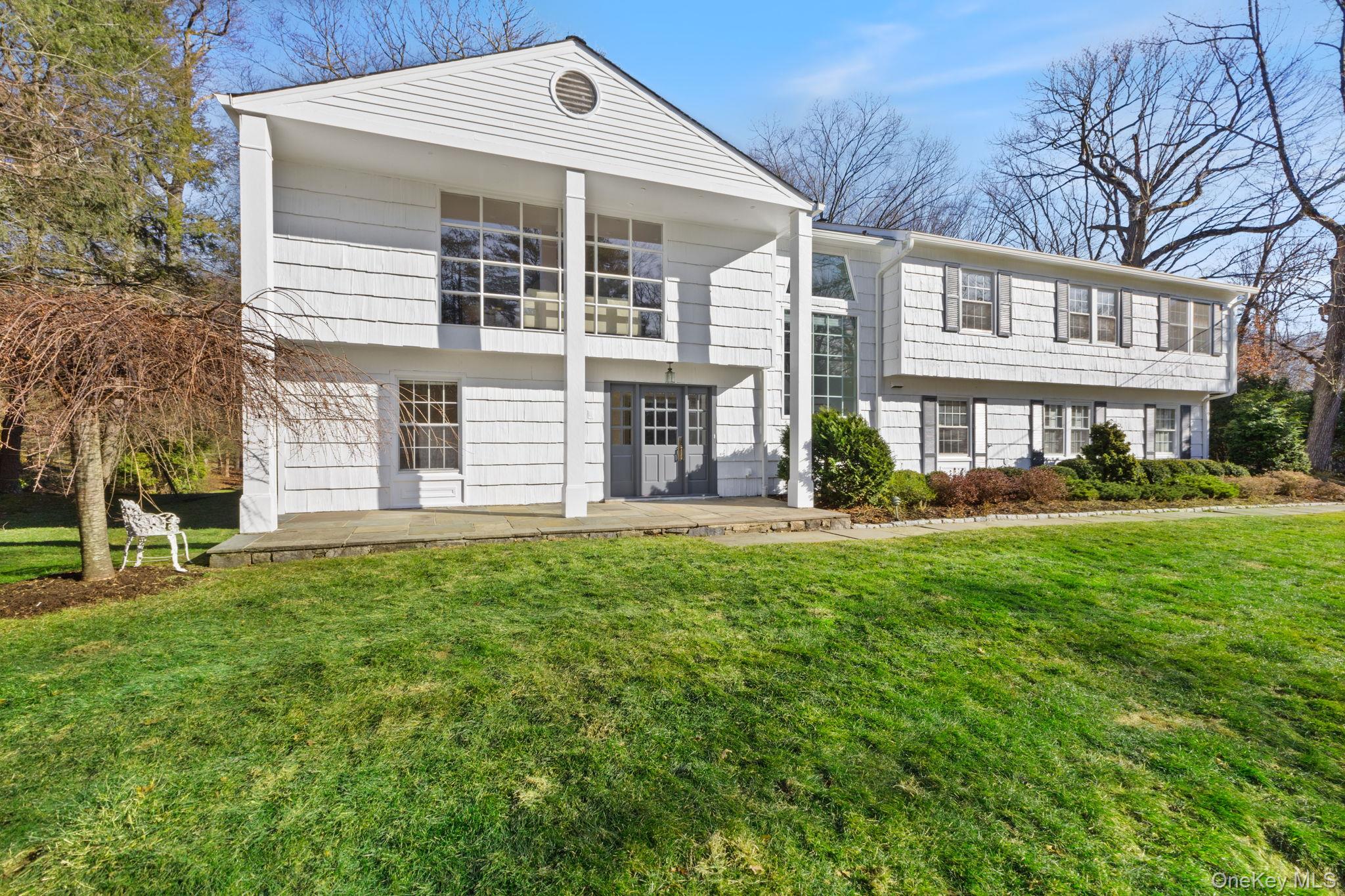 21 Kolbert Drive, Scarsdale, NY 10583