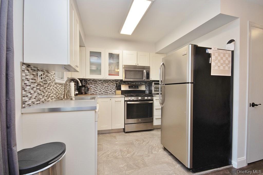 14 Somerset Drive, Suffern, NY 10901