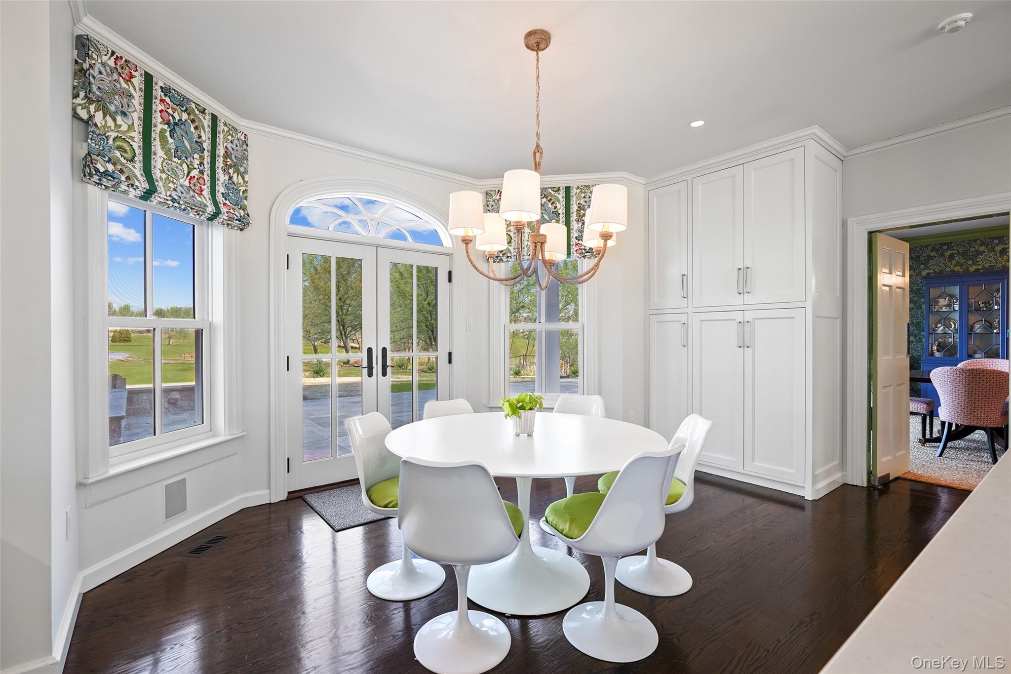 17 Boxwood Lane, Rye, NY 10580