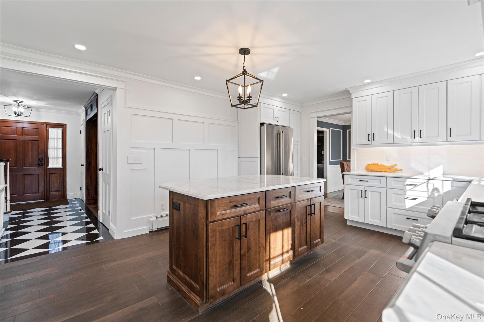 12 Mallard Cove, Centerport, NY 11721