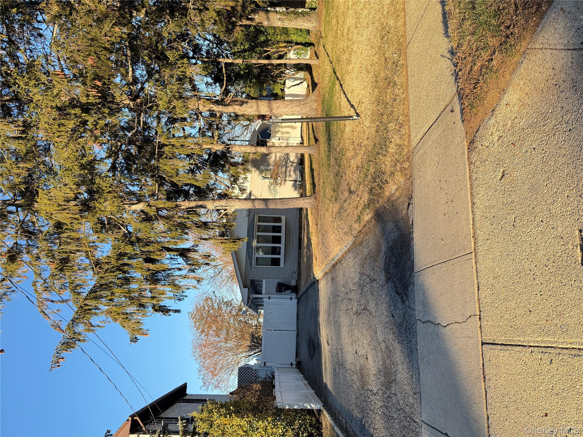 254 Park Avenue, Freeport, NY 11520