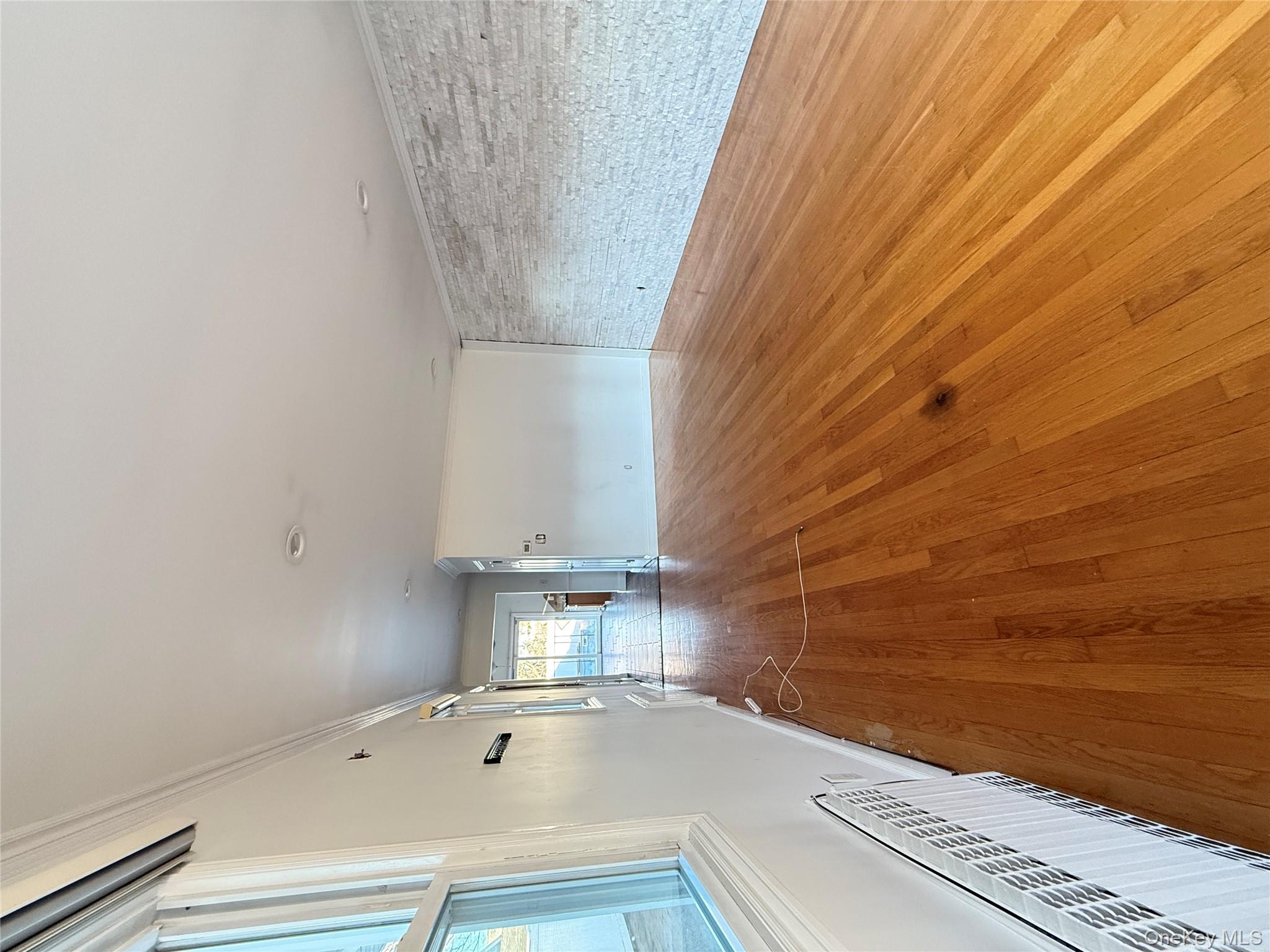 254 Park Avenue, Freeport, NY 11520