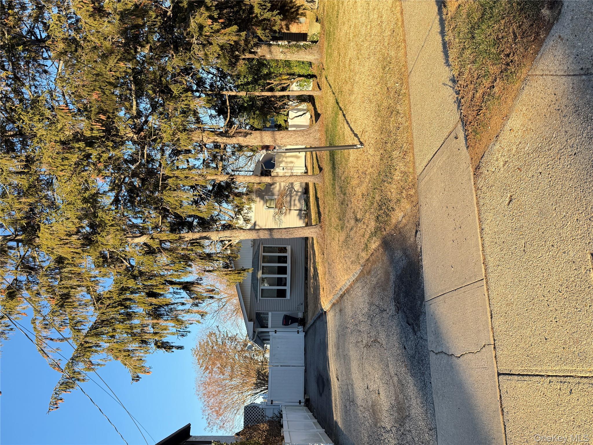 254 Park Avenue, Freeport, NY 11520