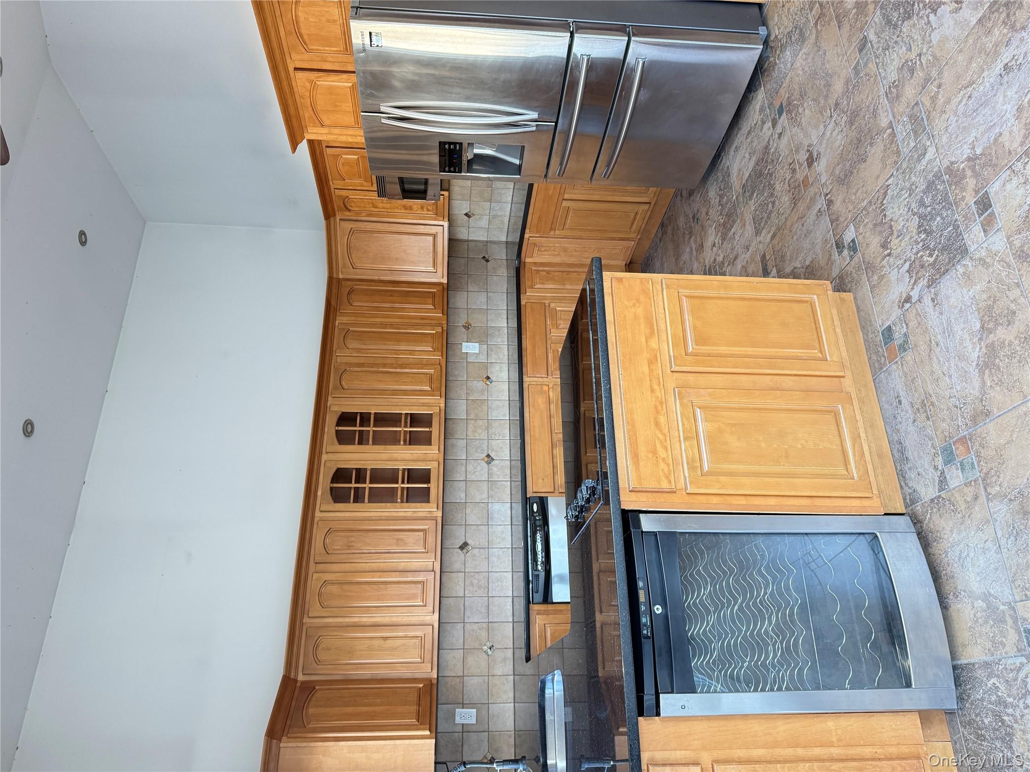 254 Park Avenue, Freeport, NY 11520