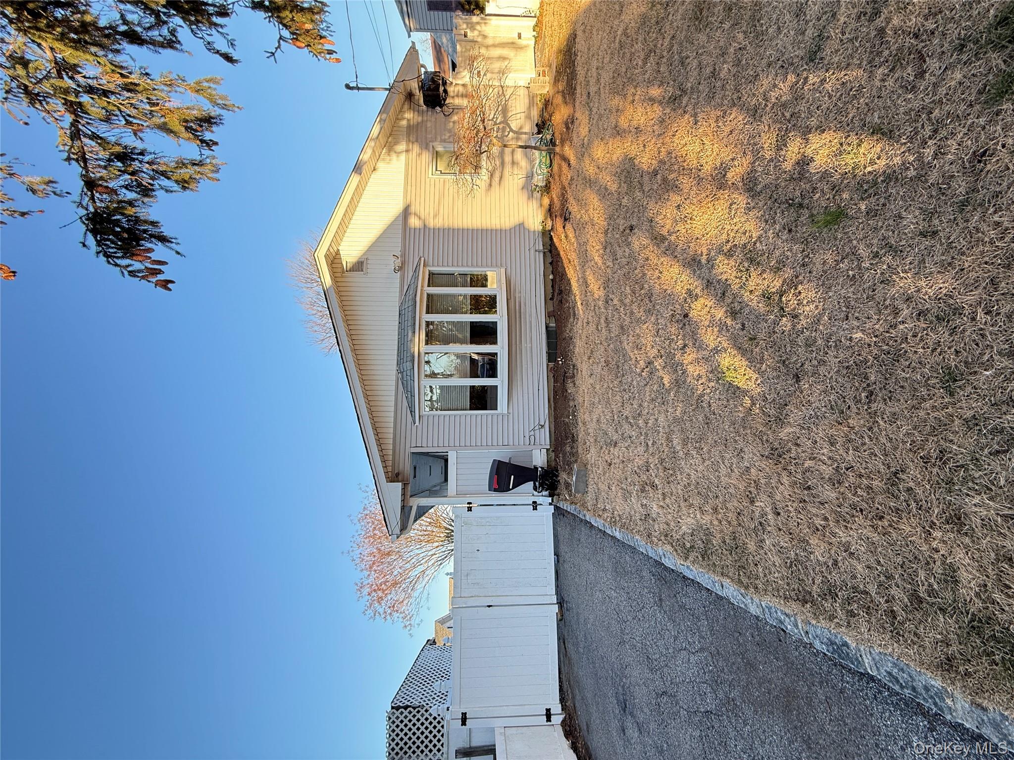 254 Park Avenue, Freeport, NY 11520