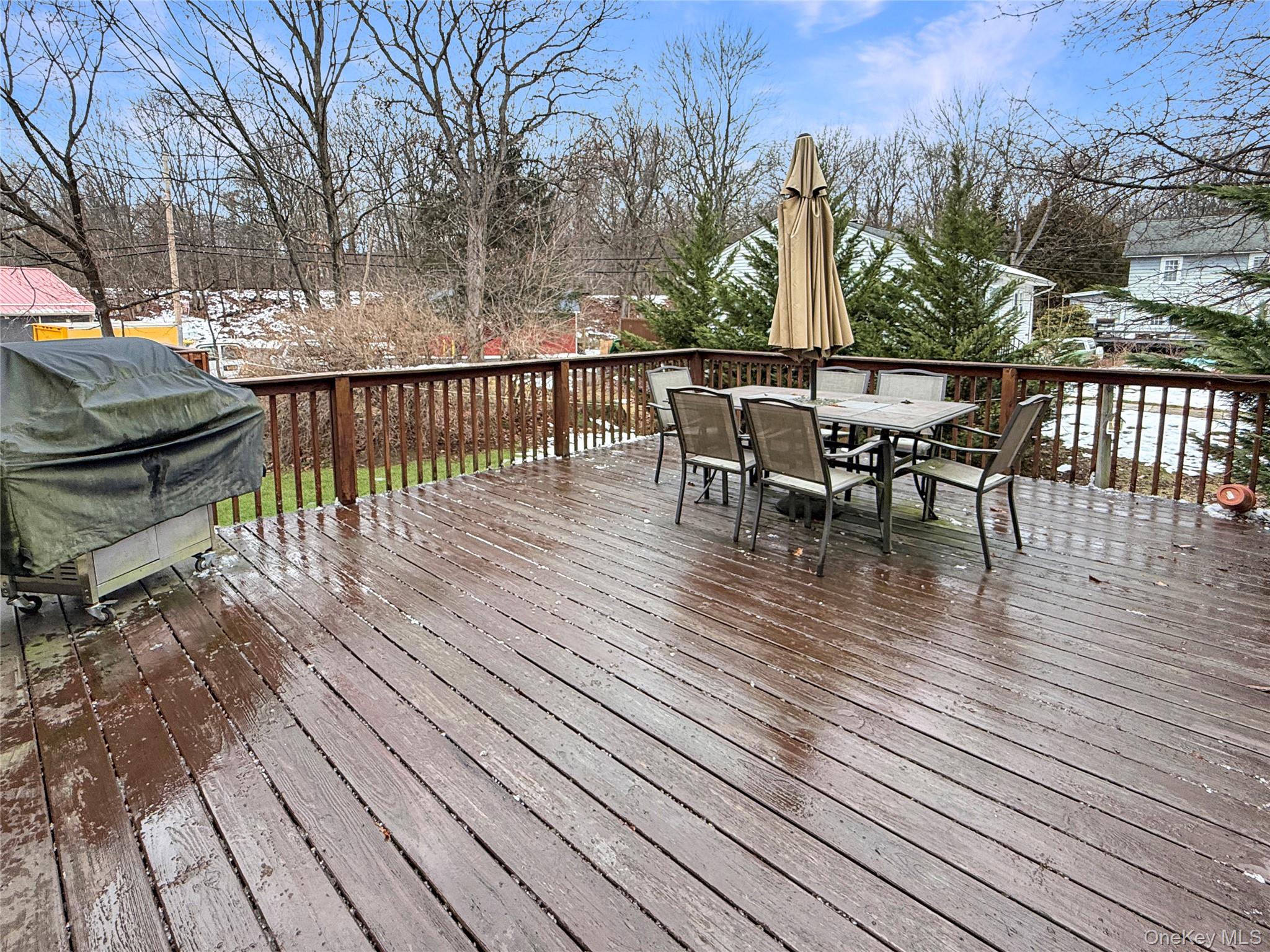 18 Grove Street, Highland, NY 12528