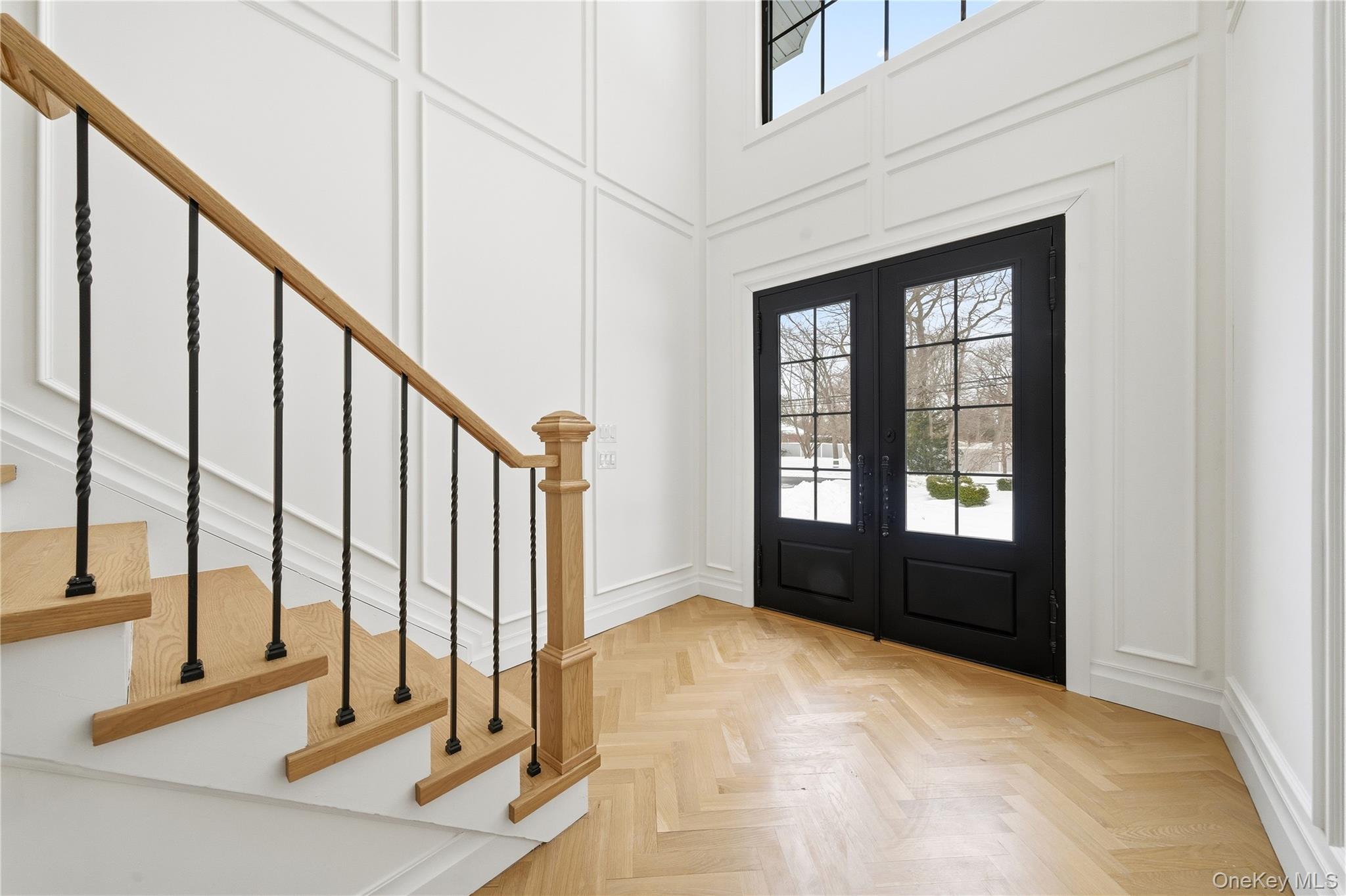 115 Weeks Drive, Dix Hills, NY 11746